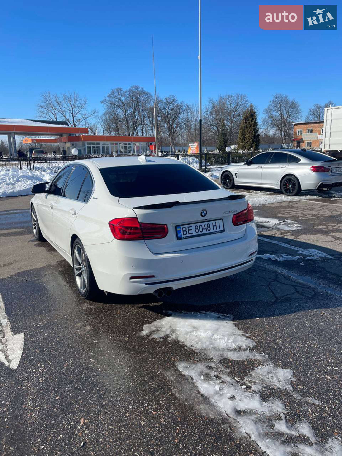 BMW 3 Series 2017 VIN WBA8E1C34HA159154 фото оголошення 3 з 29