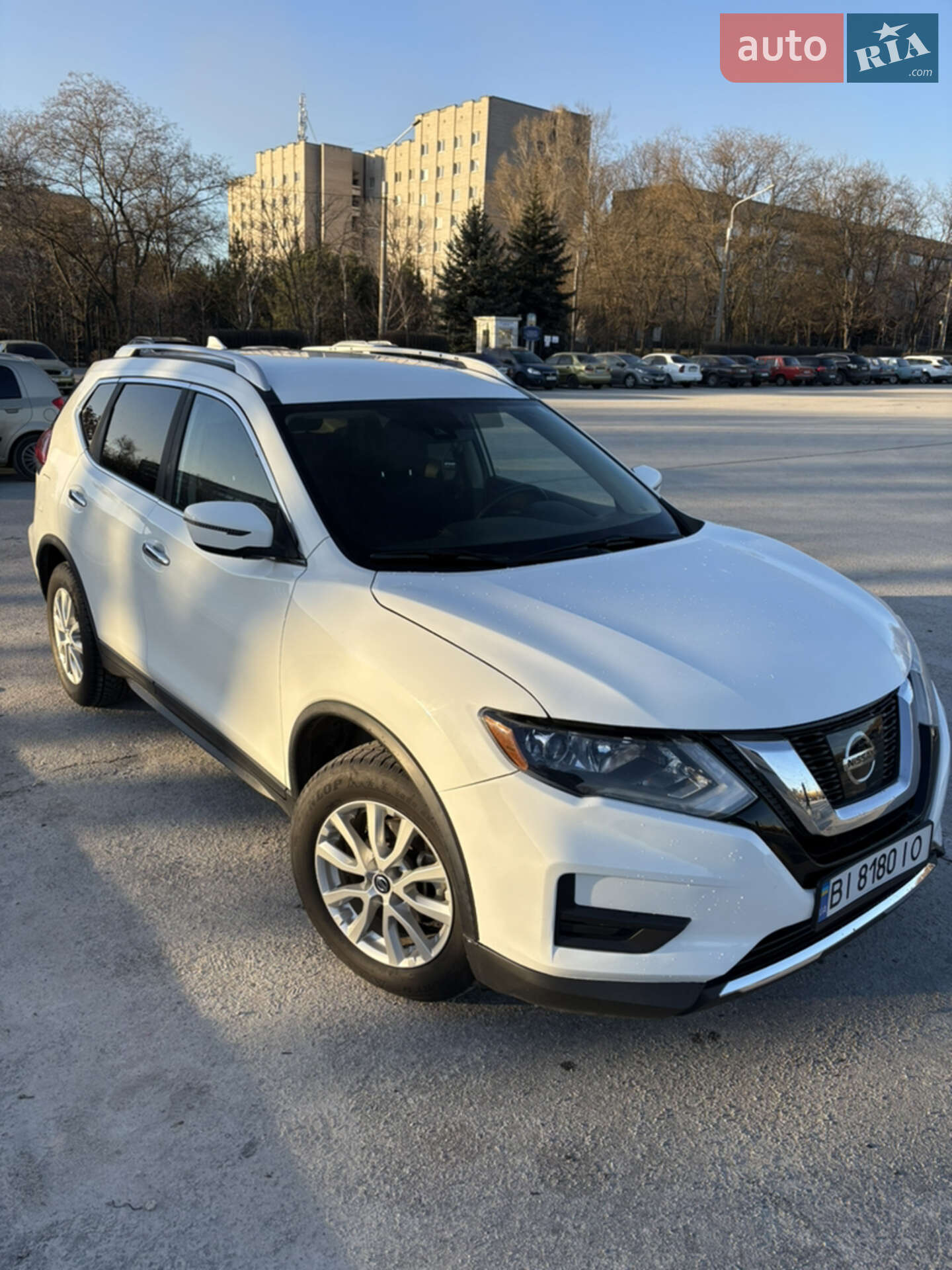 Nissan Rogue 2019 VIN KNMAT2MV5KP539429 фото оголошення 6 з 28