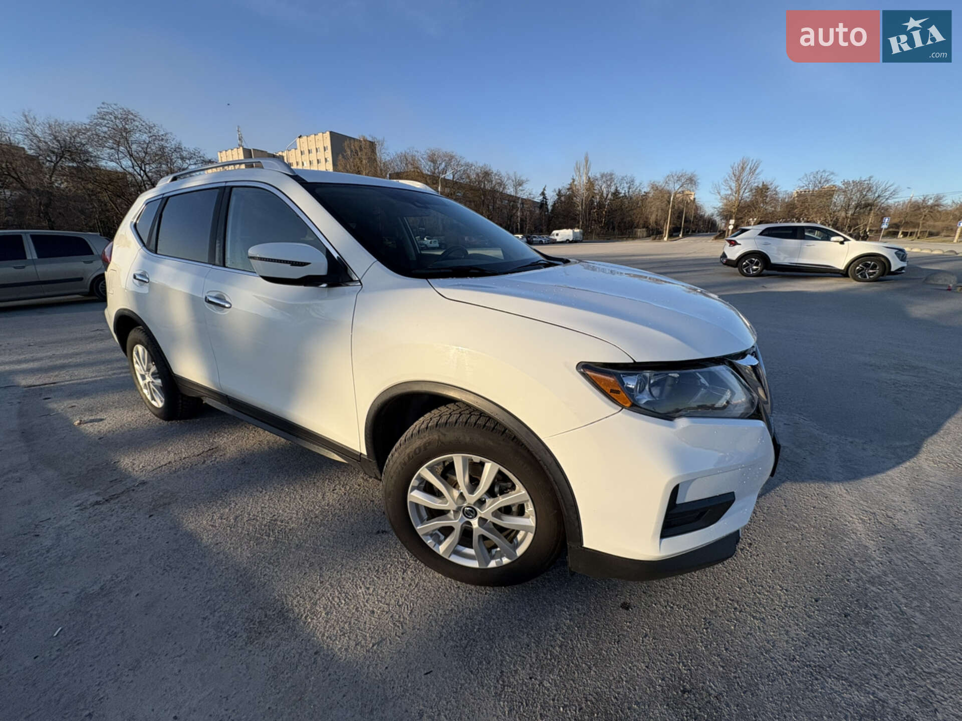 Nissan Rogue 2019 VIN KNMAT2MV5KP539429 фото оголошення 7 з 28