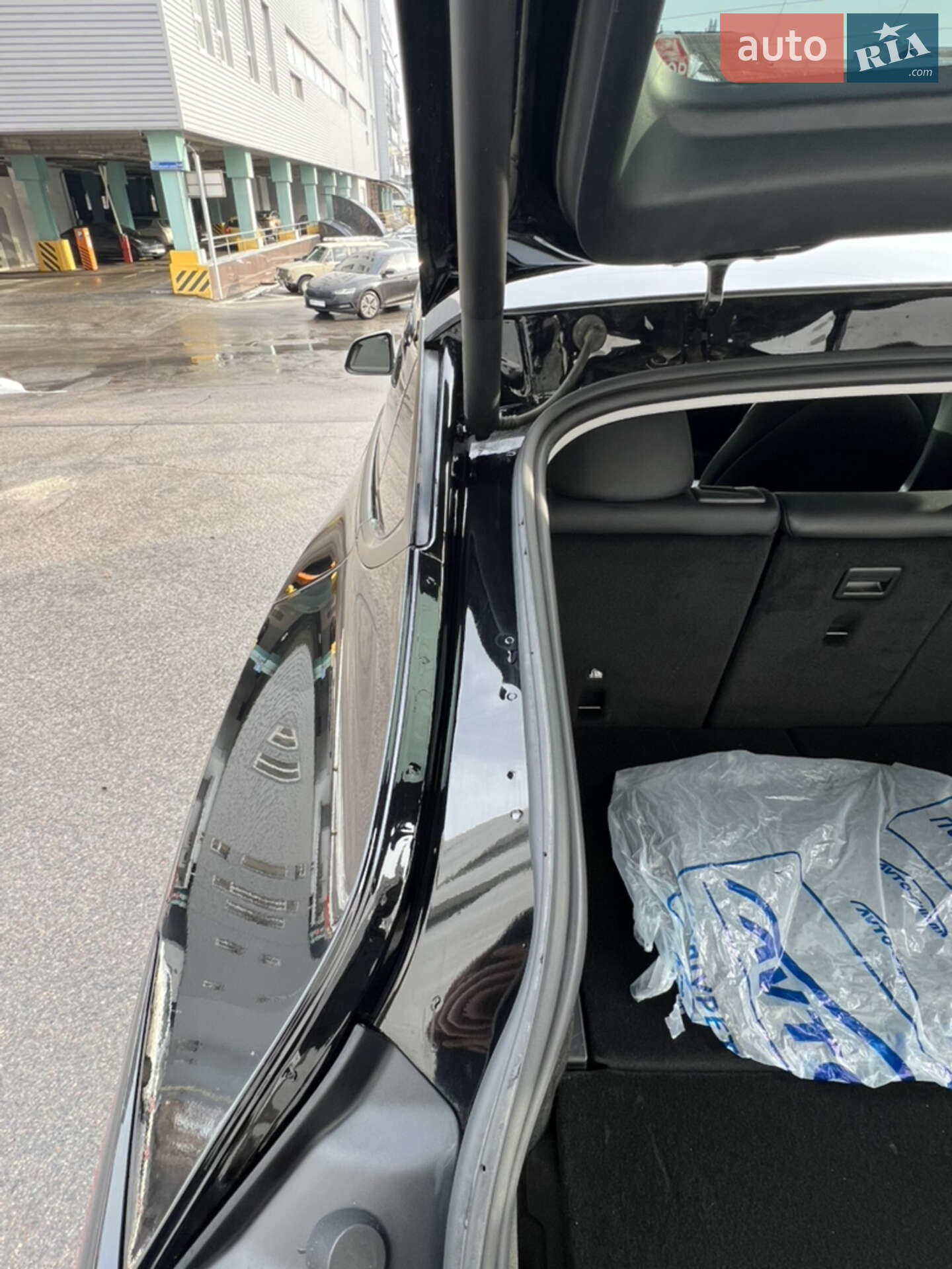 Tesla Model Y 2024 VIN 7SAYGAEE1SF217895 фото оголошення 24 з 24