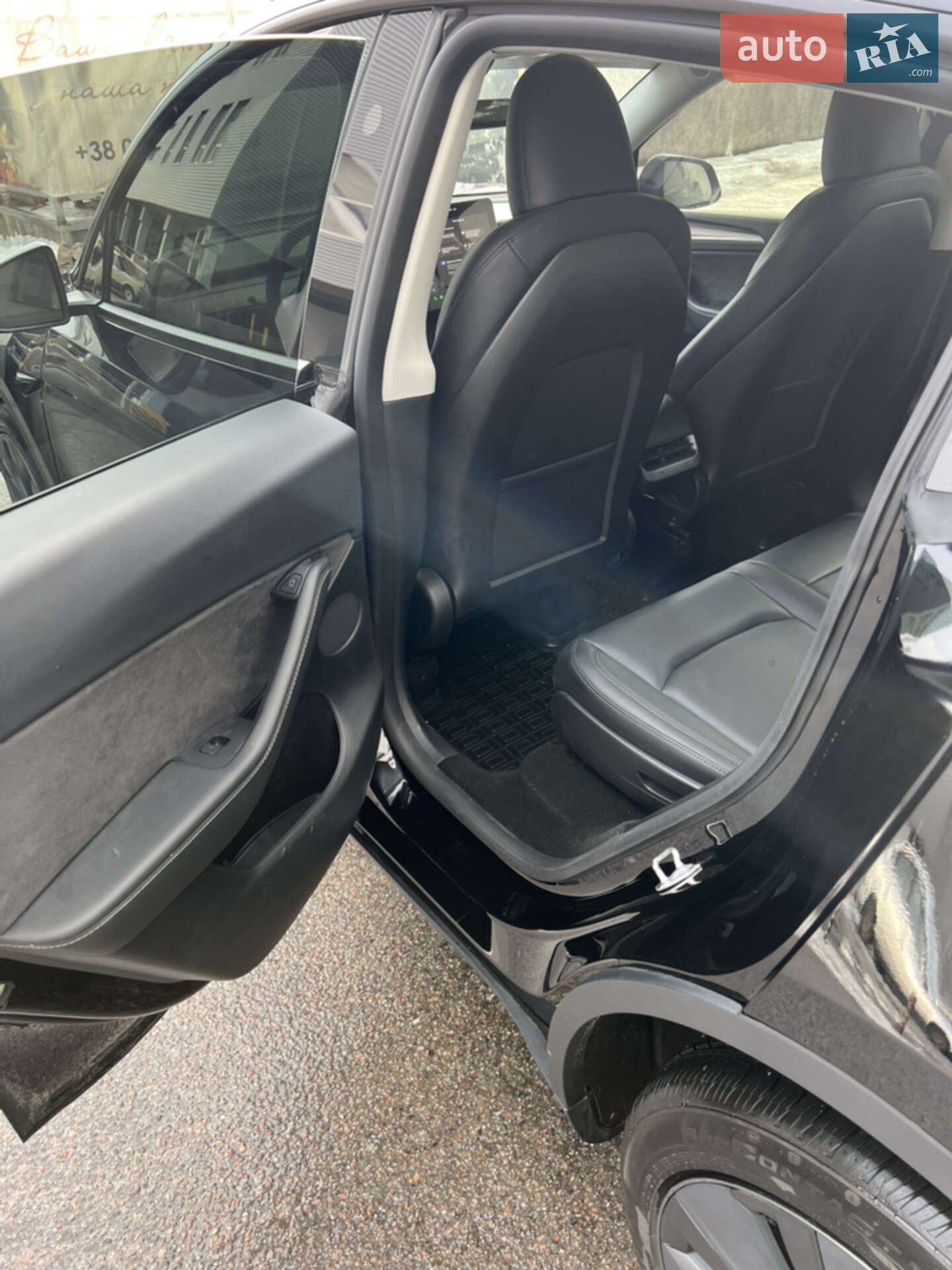 Tesla Model Y 2024 VIN 7SAYGAEE1SF217895 фото оголошення 22 з 24
