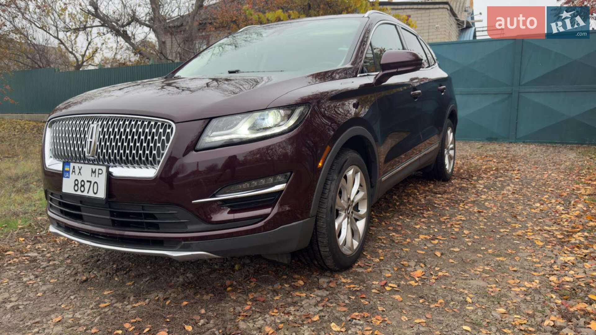 Lincoln MKC 2019 VIN 5LMCJ2D94KUL51819 фото оголошення 2 з 16