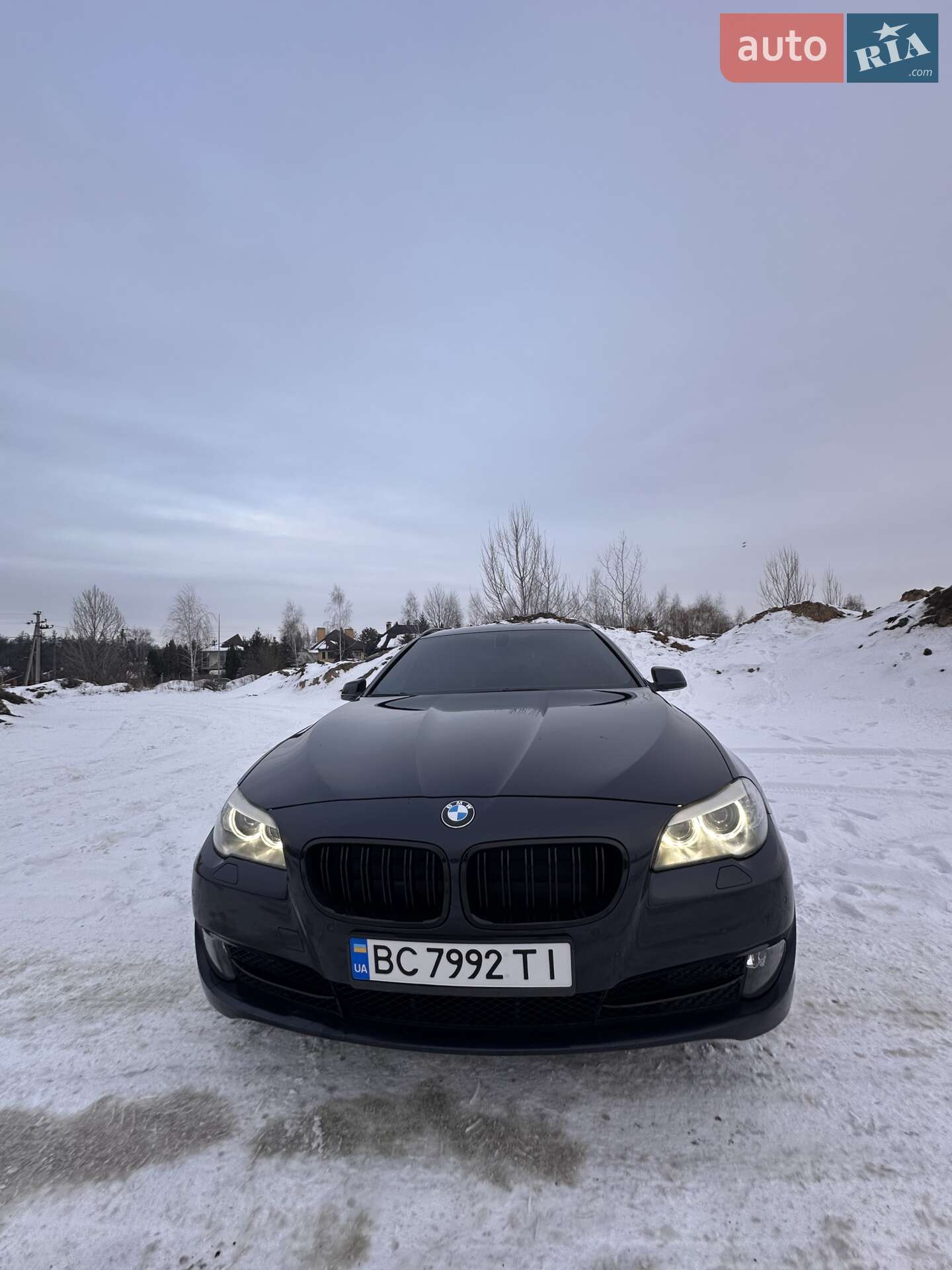 BMW 5 Series 2010 VIN WBAMX51070C760320 фото оголошення 2 з 103