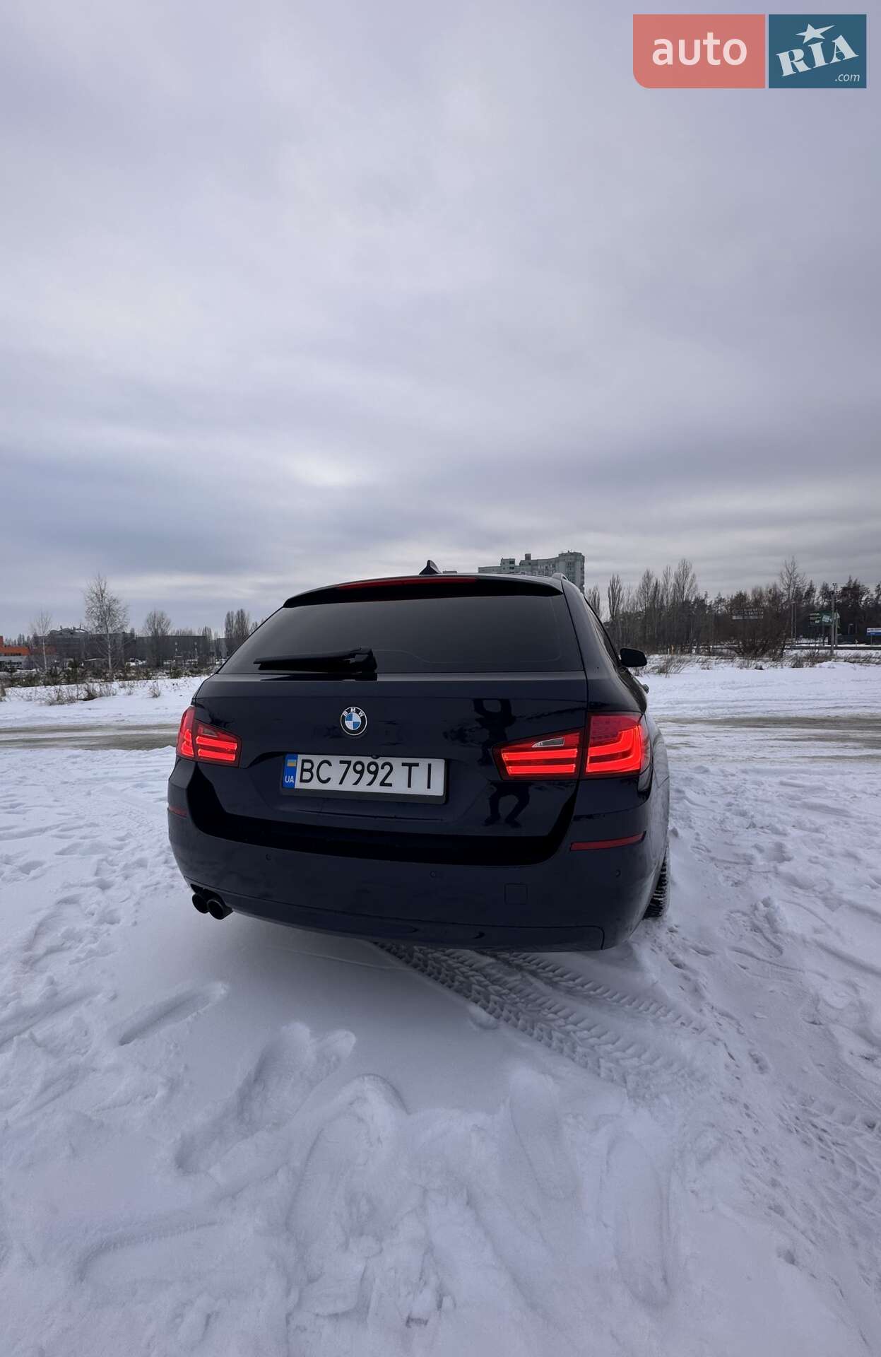 BMW 5 Series 2010 VIN WBAMX51070C760320 фото оголошення 31 з 103