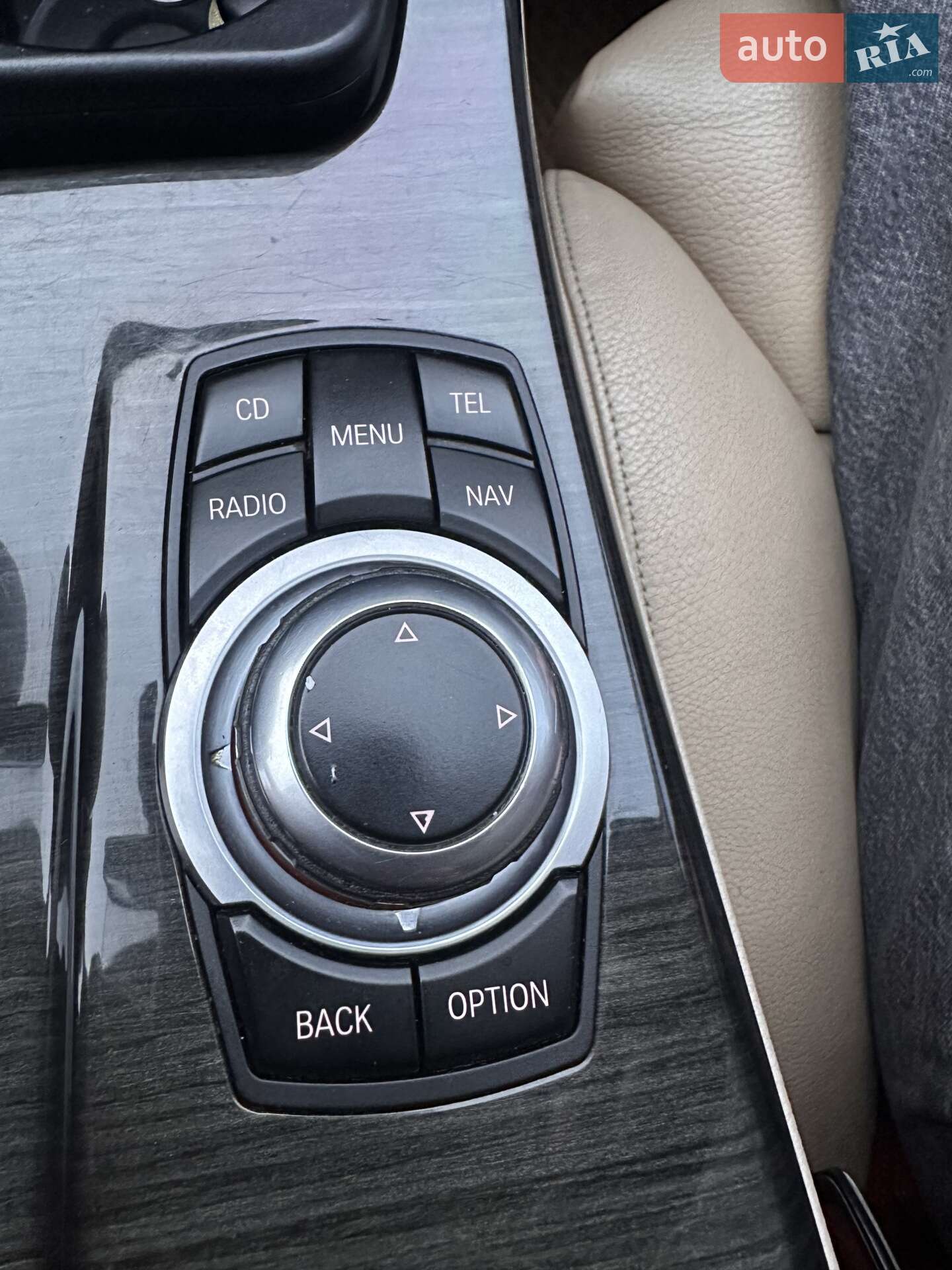 BMW 5 Series 2010 VIN WBAMX51070C760320 фото оголошення 83 з 103