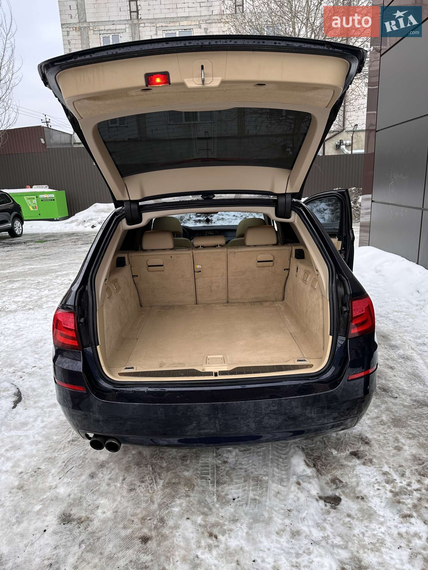 BMW 5 Series 2010 VIN WBAMX51070C760320 фото оголошення 73 з 103