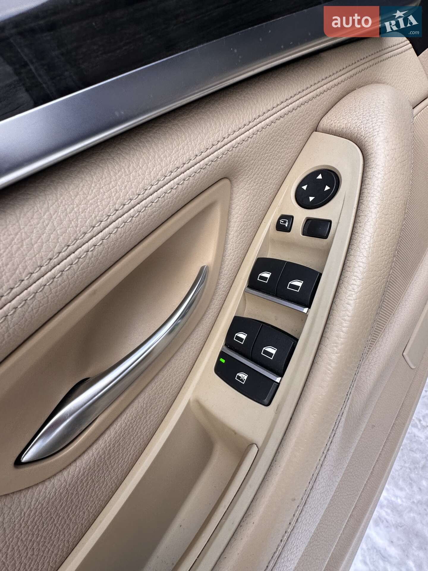 BMW 5 Series 2010 VIN WBAMX51070C760320 фото оголошення 61 з 103