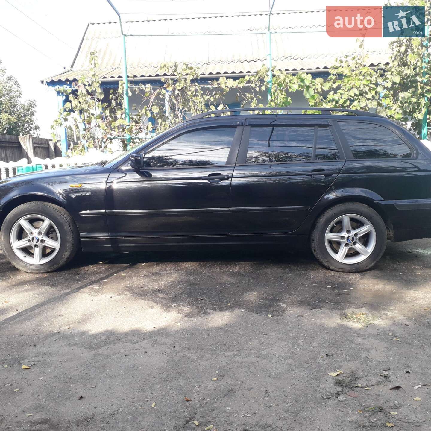 BMW 3 Series 2004 VIN WBAAP71020PN48223 фото оголошення 2 з 9