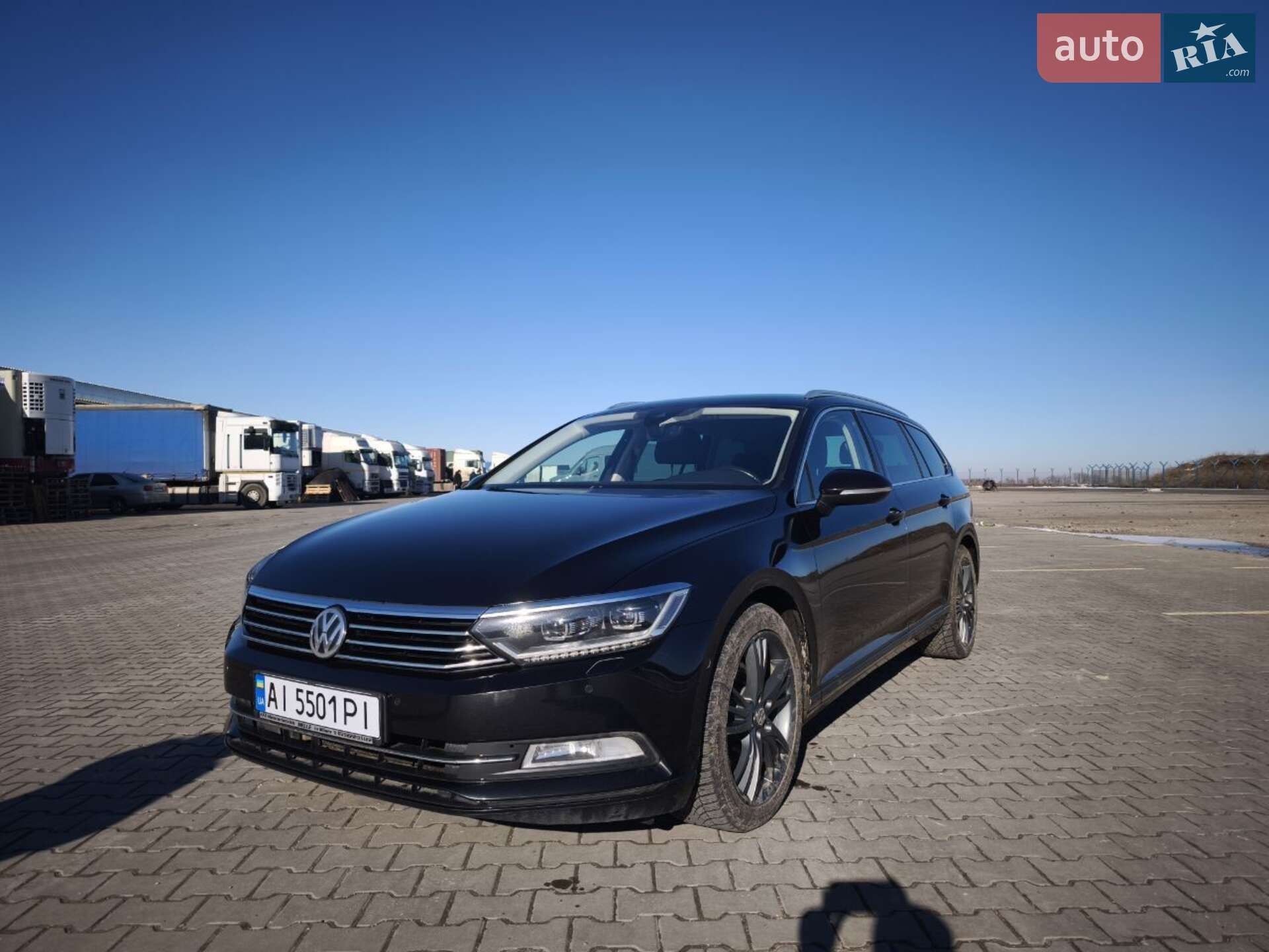 Volkswagen Passat 2017 VIN WVWZZZ3CZHP025153 фото оголошення 3 з 17