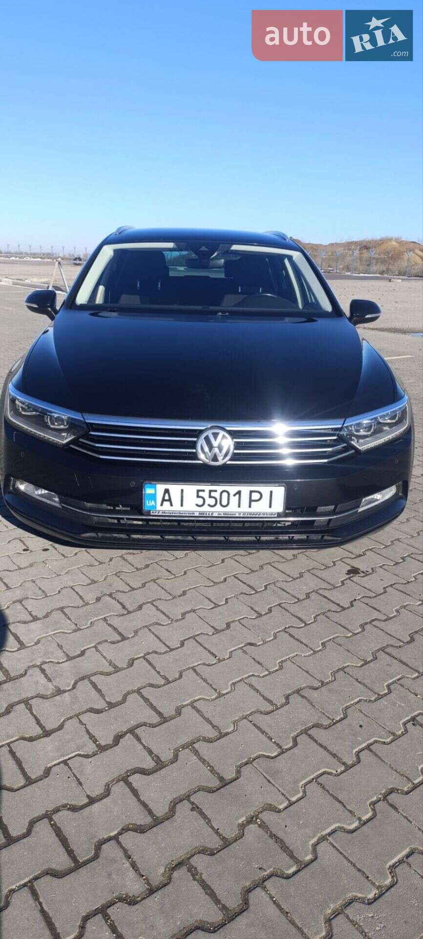 Volkswagen Passat 2017 VIN WVWZZZ3CZHP025153 фото оголошення 12 з 17