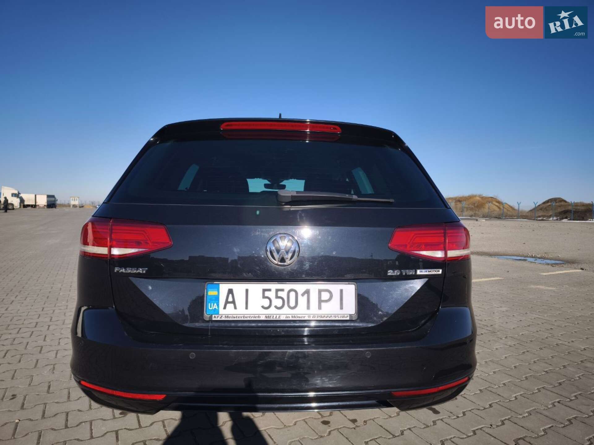 Volkswagen Passat 2017 VIN WVWZZZ3CZHP025153 фото оголошення 10 з 17