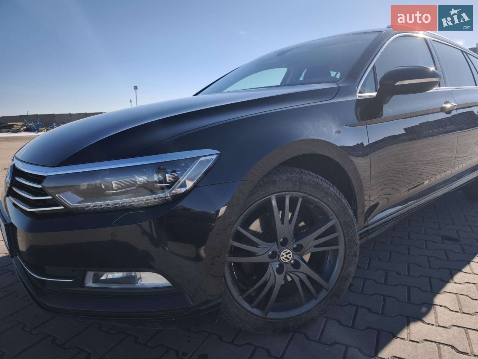 Volkswagen Passat 2017 VIN WVWZZZ3CZHP025153 фото оголошення 6 з 17