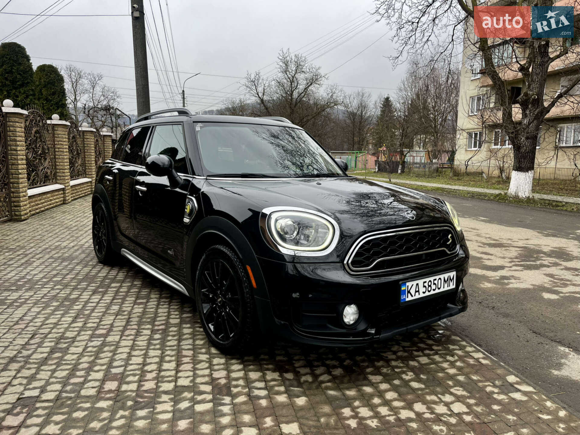 Mini Countryman 2018 VIN WMZYU7C5XK3F93765 фото оголошення 6 з 25
