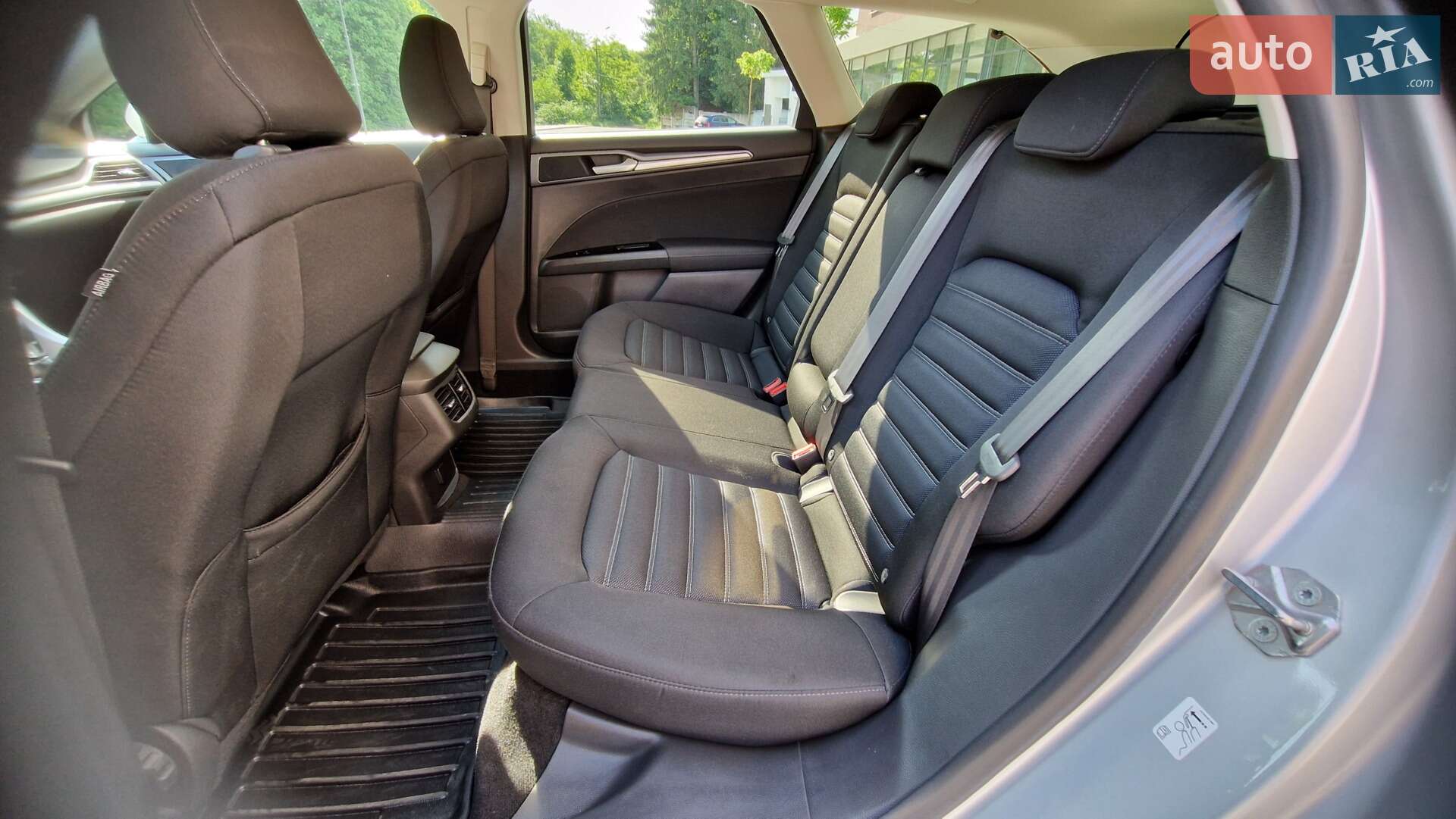 Ford Mondeo 2018 VIN WF0FXXWPCFJU40696 фото оголошення 11 з 35