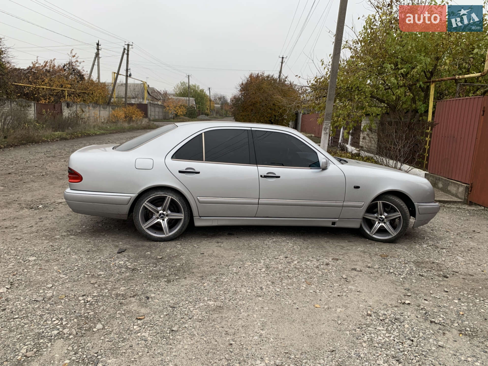 Mercedes-Benz E-Class 1995 VIN WDB2100371A056643 фото оголошення 10 з 22