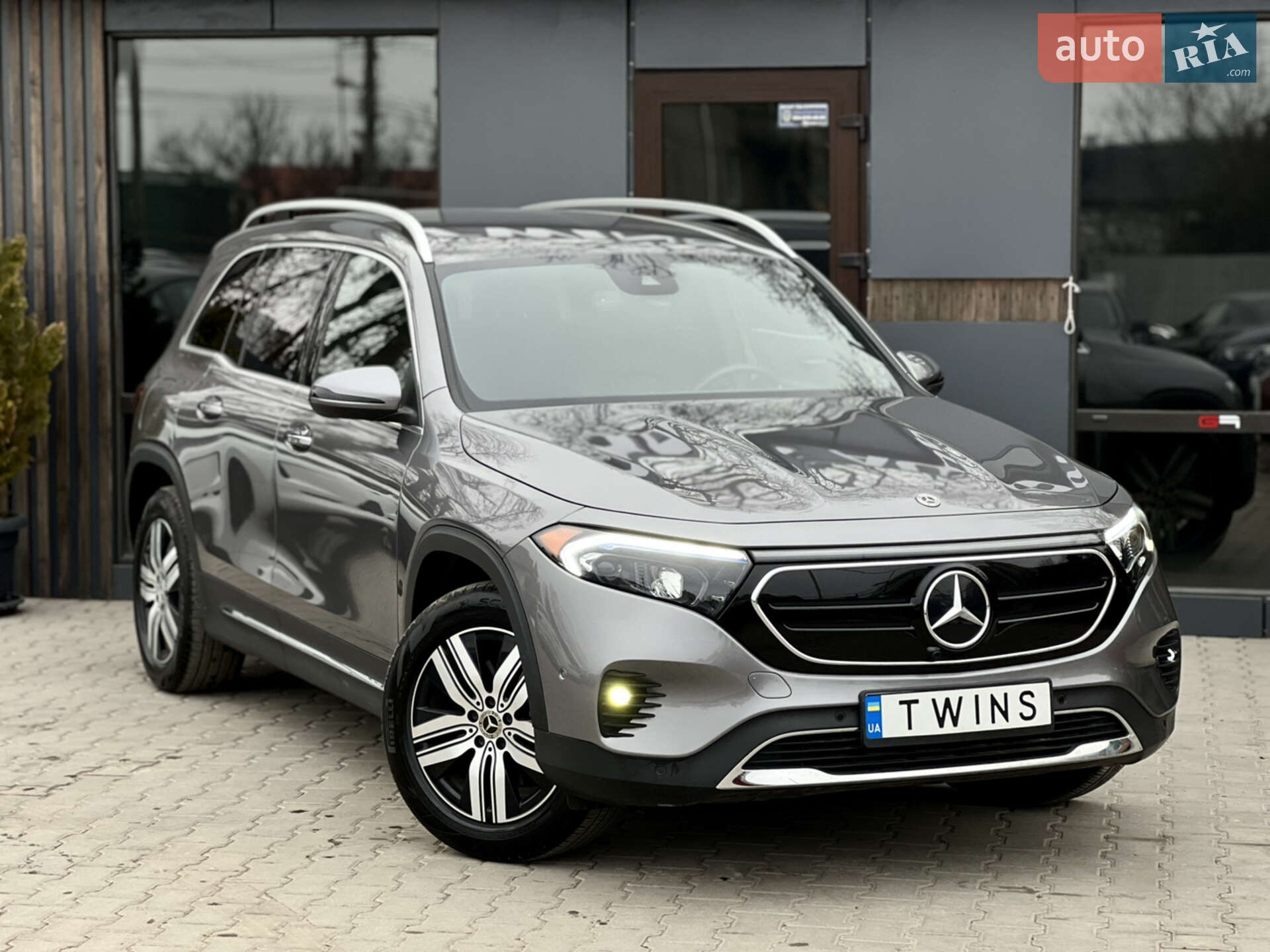 Mercedes-Benz EQB 2023 VIN W1N9M0KB6PN068920 фото оголошення 3 з 36