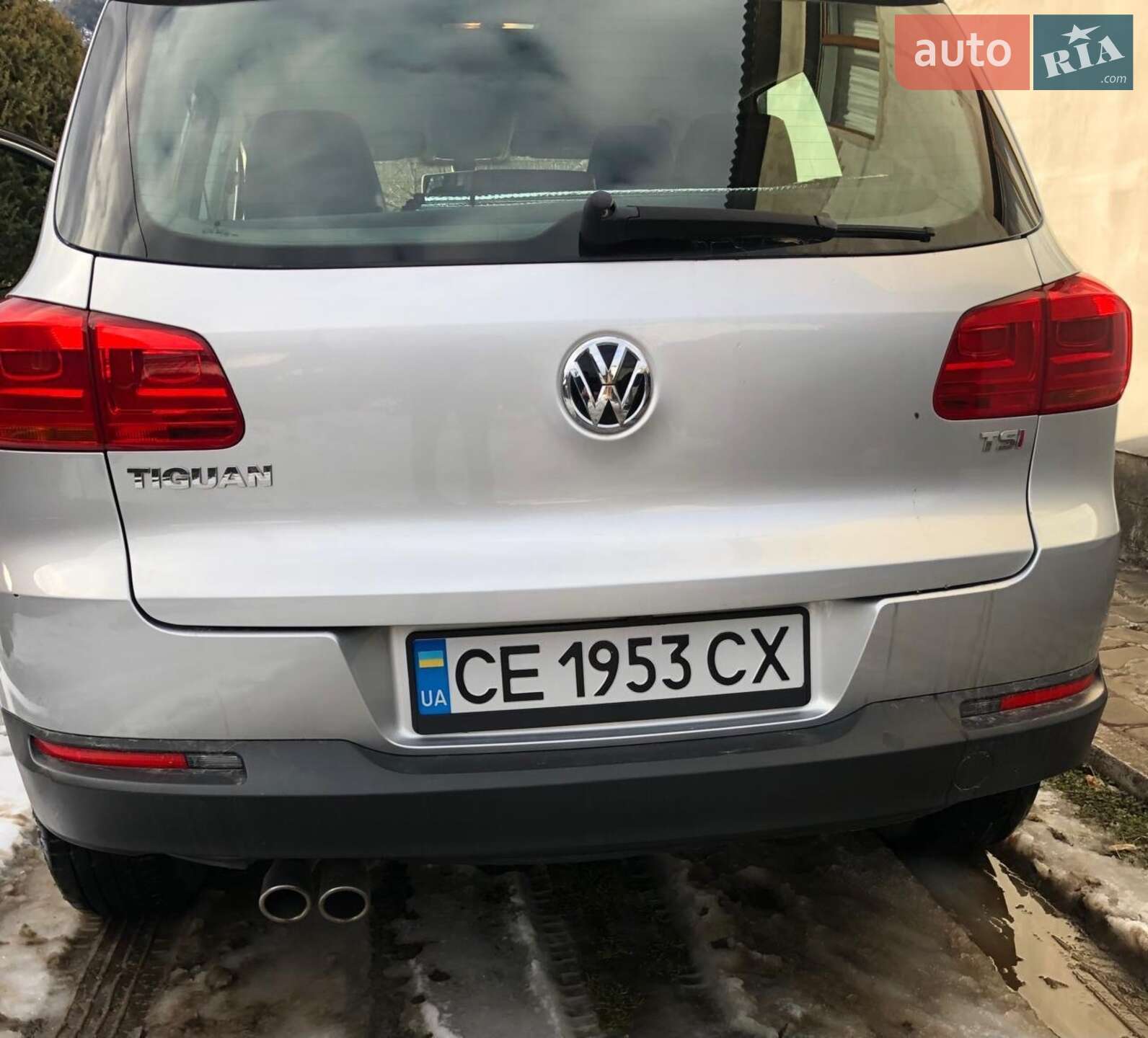 Volkswagen Tiguan 2017 VIN WVGAV7AXXHW501606 фото оголошення 8 з 10