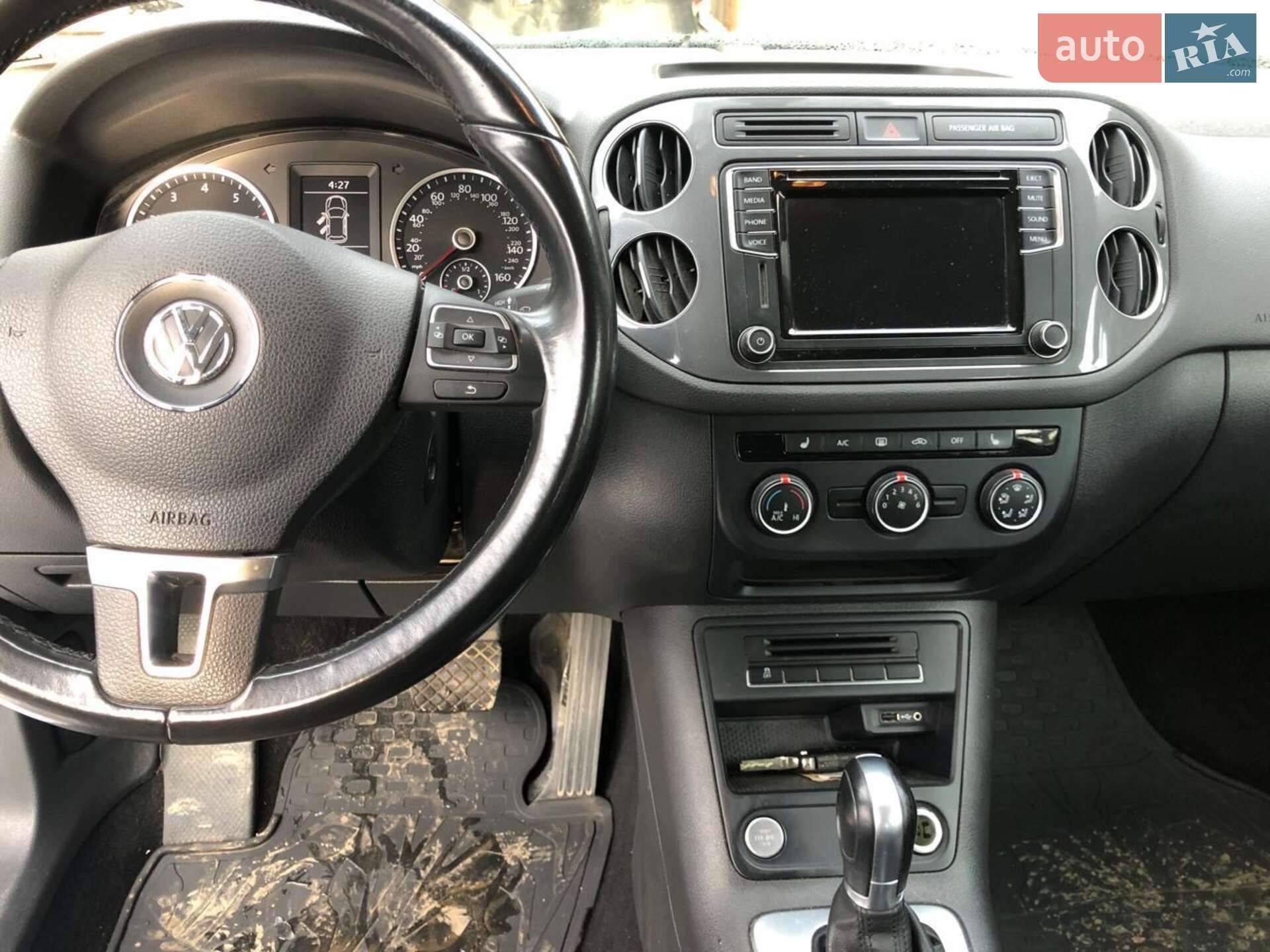 Volkswagen Tiguan 2017 VIN WVGAV7AXXHW501606 фото оголошення 3 з 10