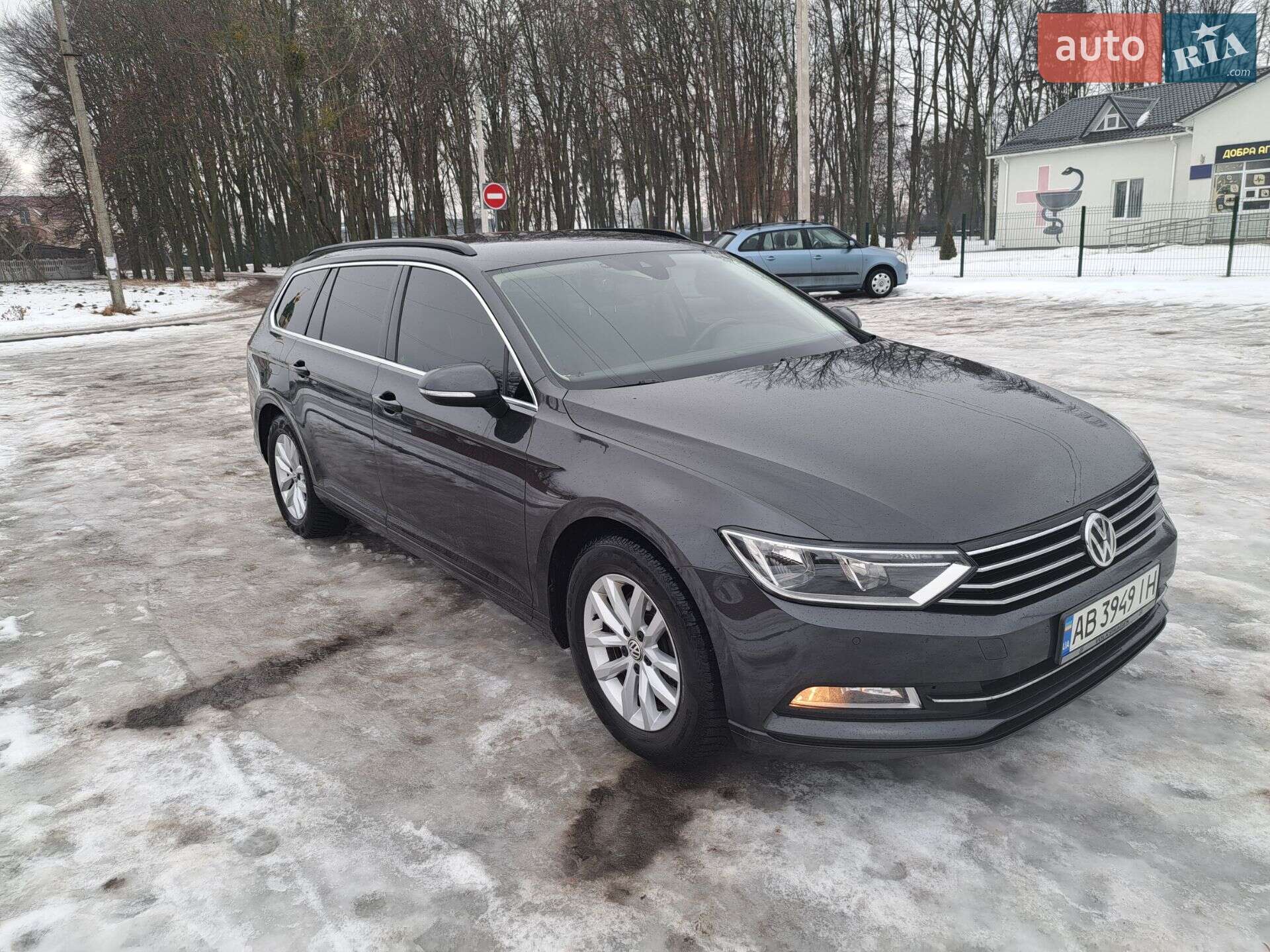 Volkswagen Passat 2017 VIN WVWZZZ3CZJE011837 фото оголошення 2 з 19