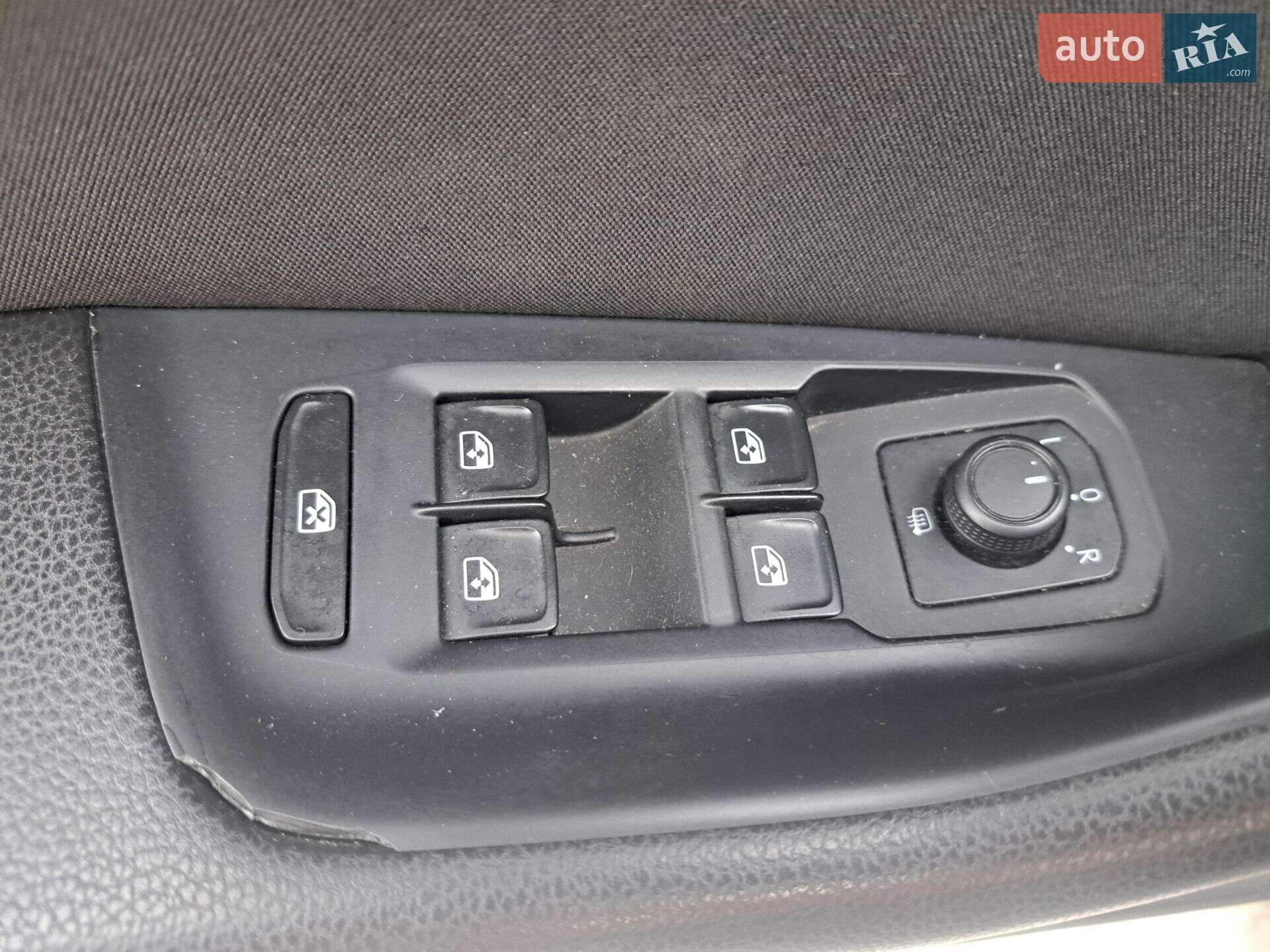 Volkswagen Passat 2017 VIN WVWZZZ3CZJE011837 фото оголошення 7 з 19