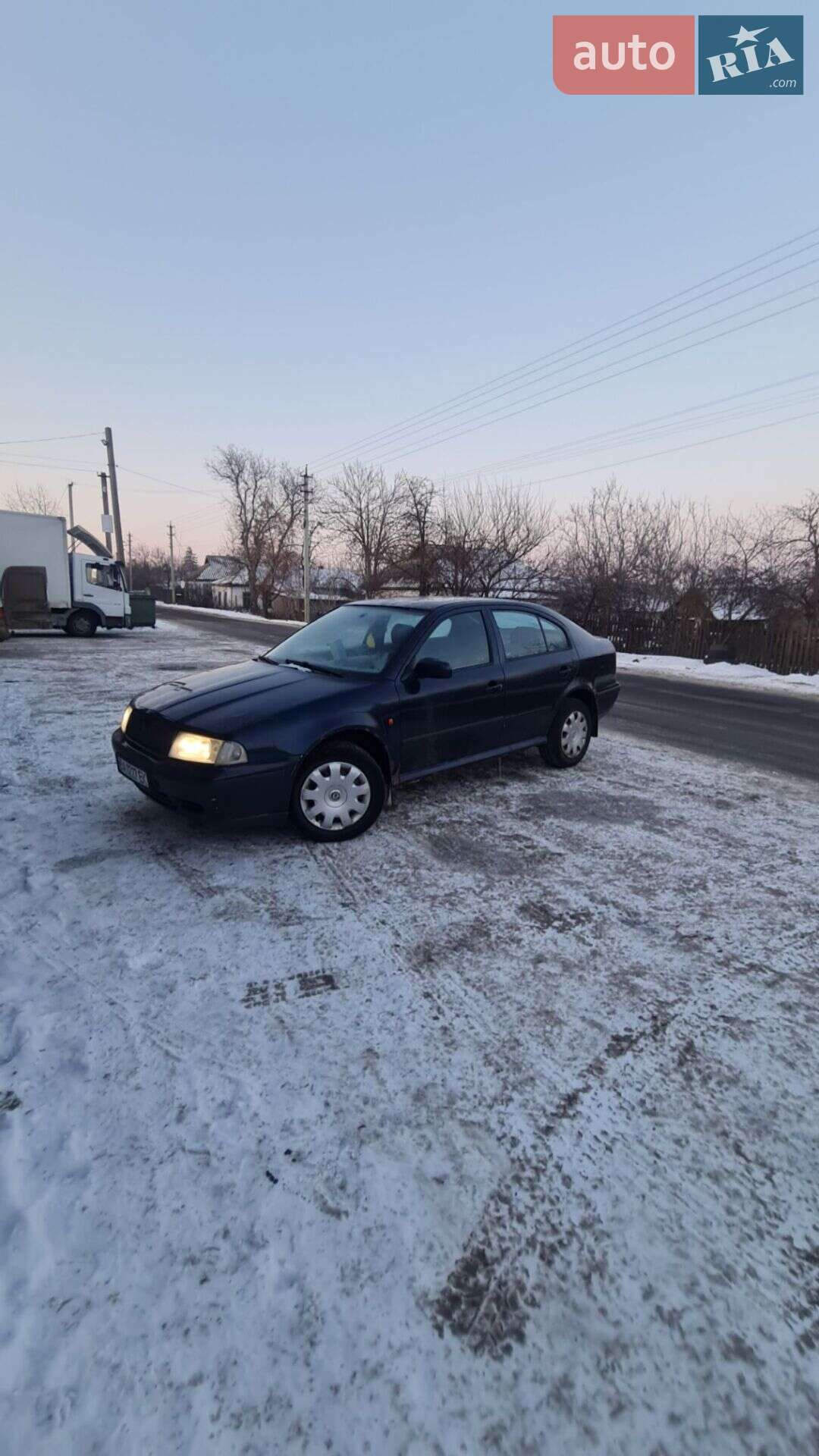 Skoda Octavia 1998 VIN TMBZZZ1U0WX068740 фото оголошення 2 з 9