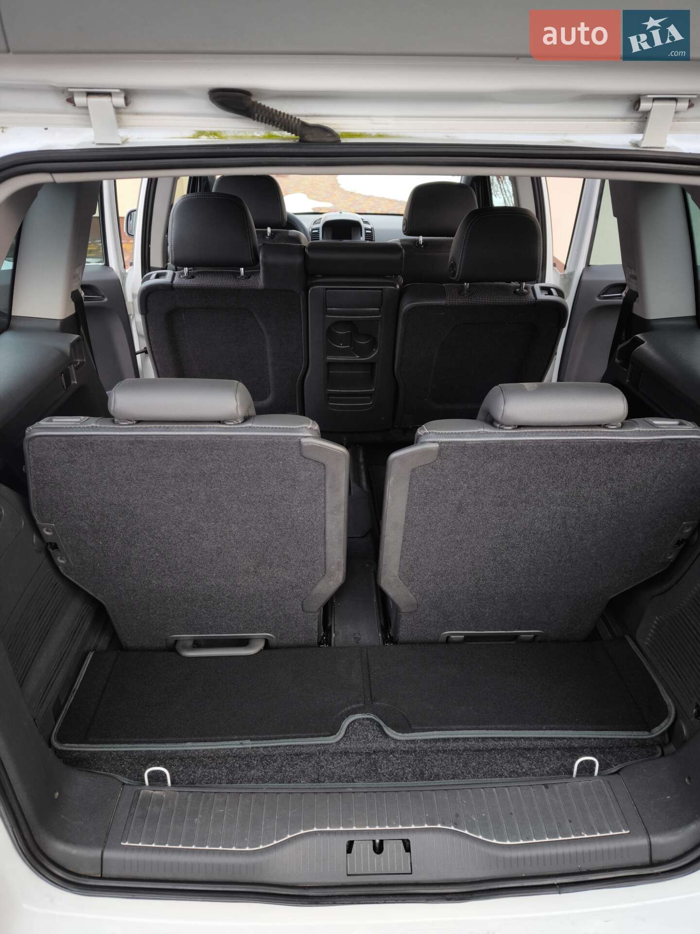 Opel Zafira 2010 VIN W0L0AHM75AG060350 фото оголошення 5 з 9