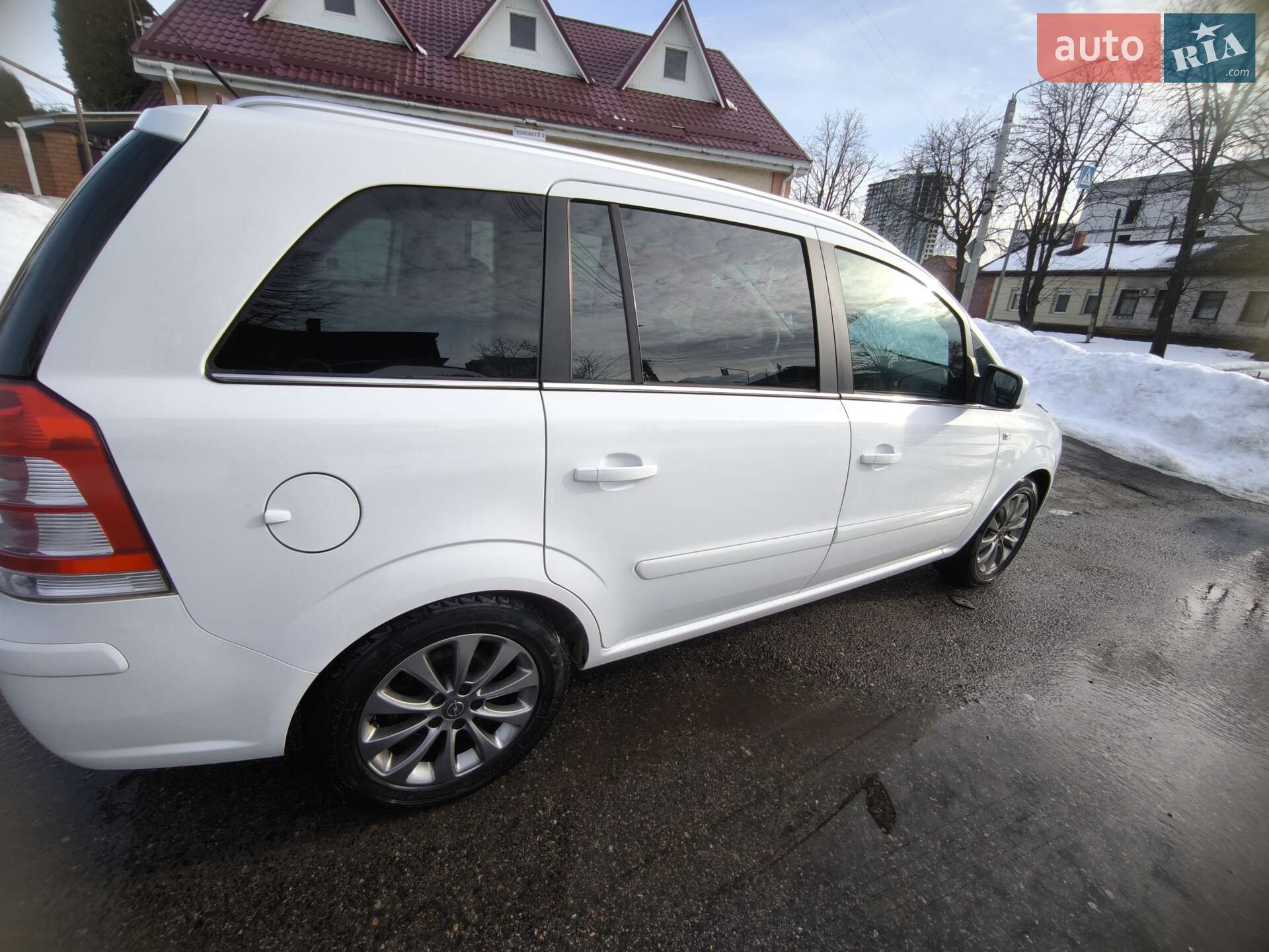 Opel Zafira 2010 VIN W0L0AHM75AG060350 фото оголошення 6 з 9