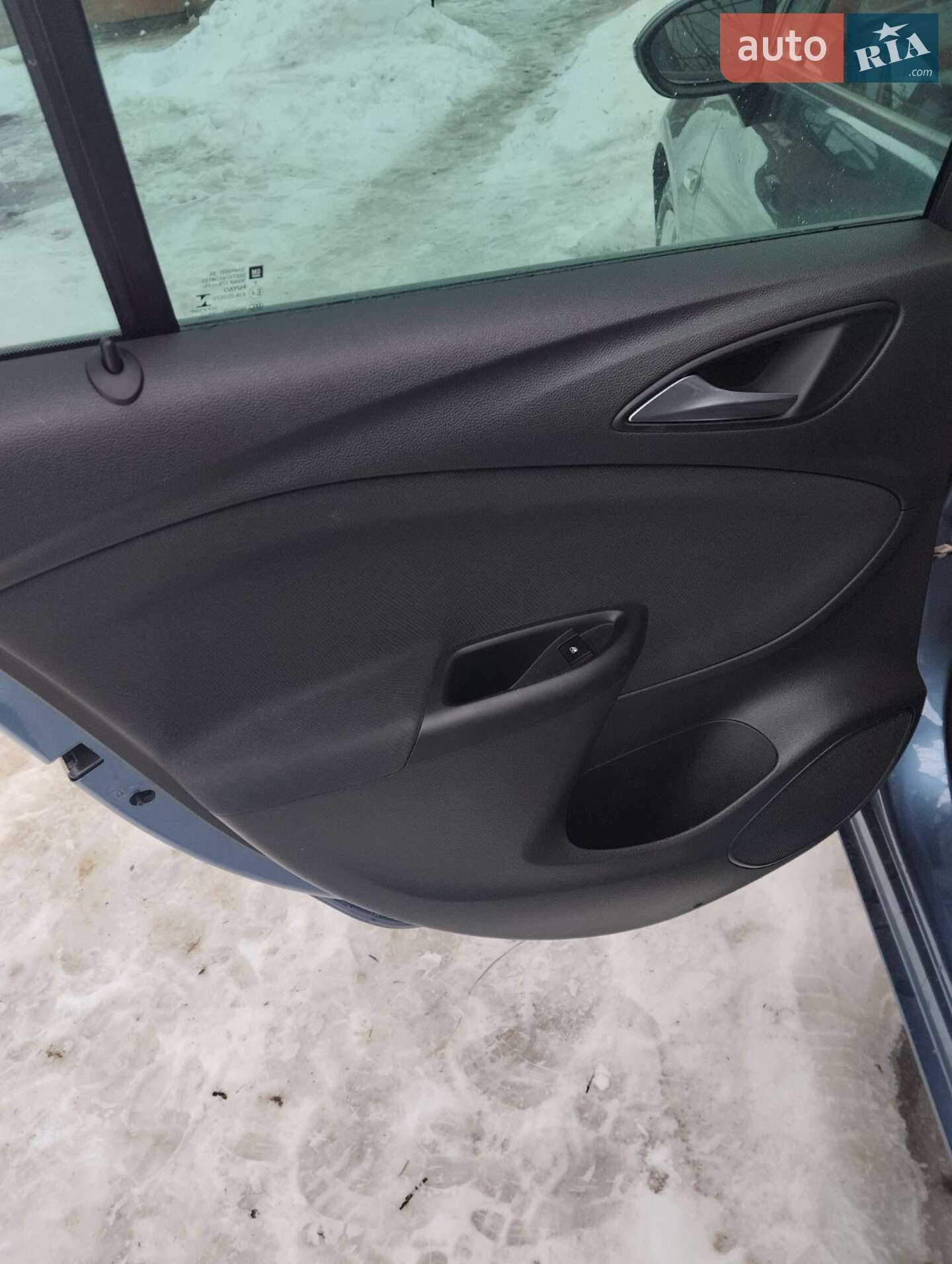 Opel Astra 2017 VIN W0LBD8EK8H8087566 фото оголошення 11 з 13