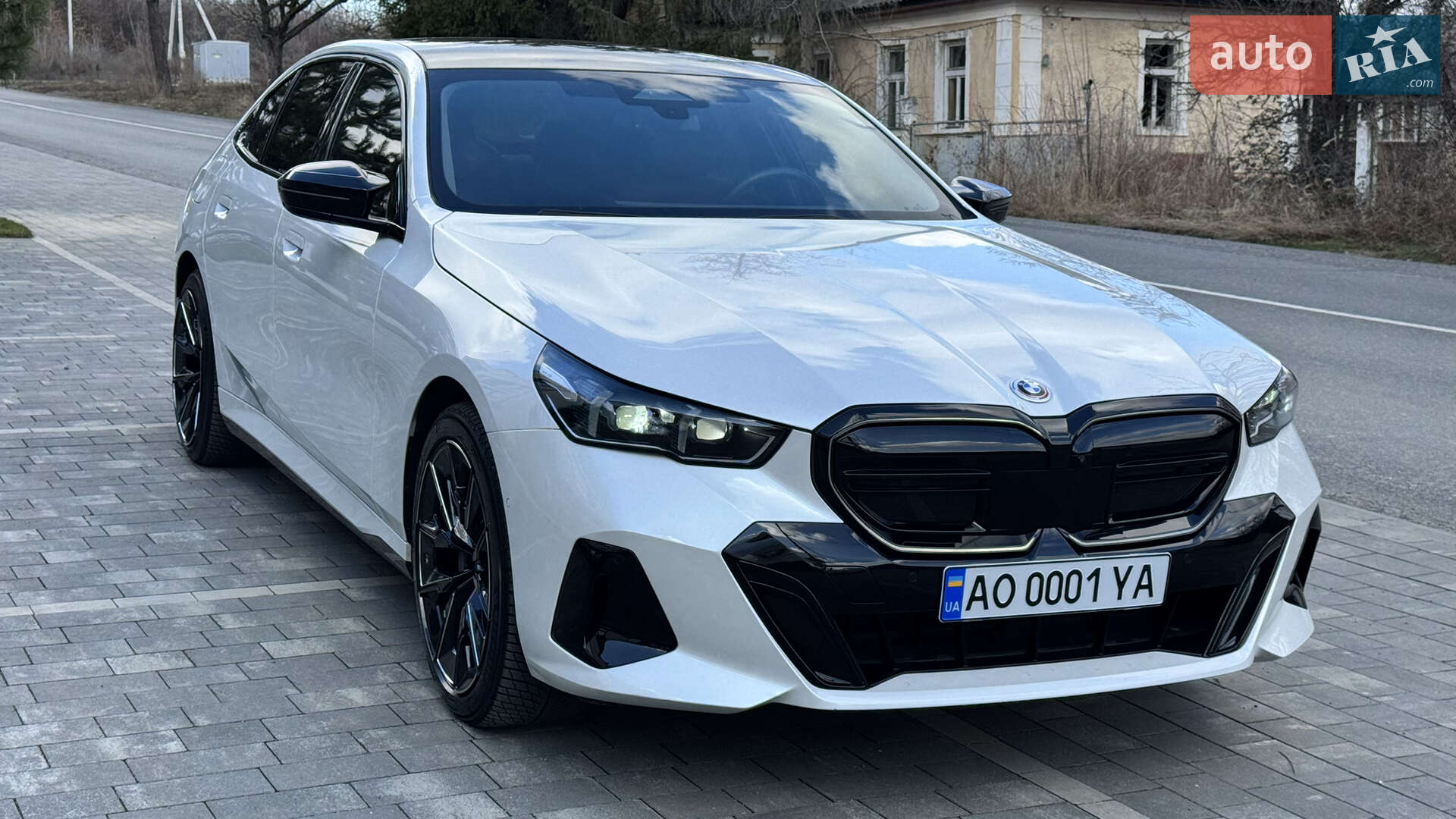 BMW i5 2024 VIN LBV51FM05RSC02284 фото оголошення 4 з 10