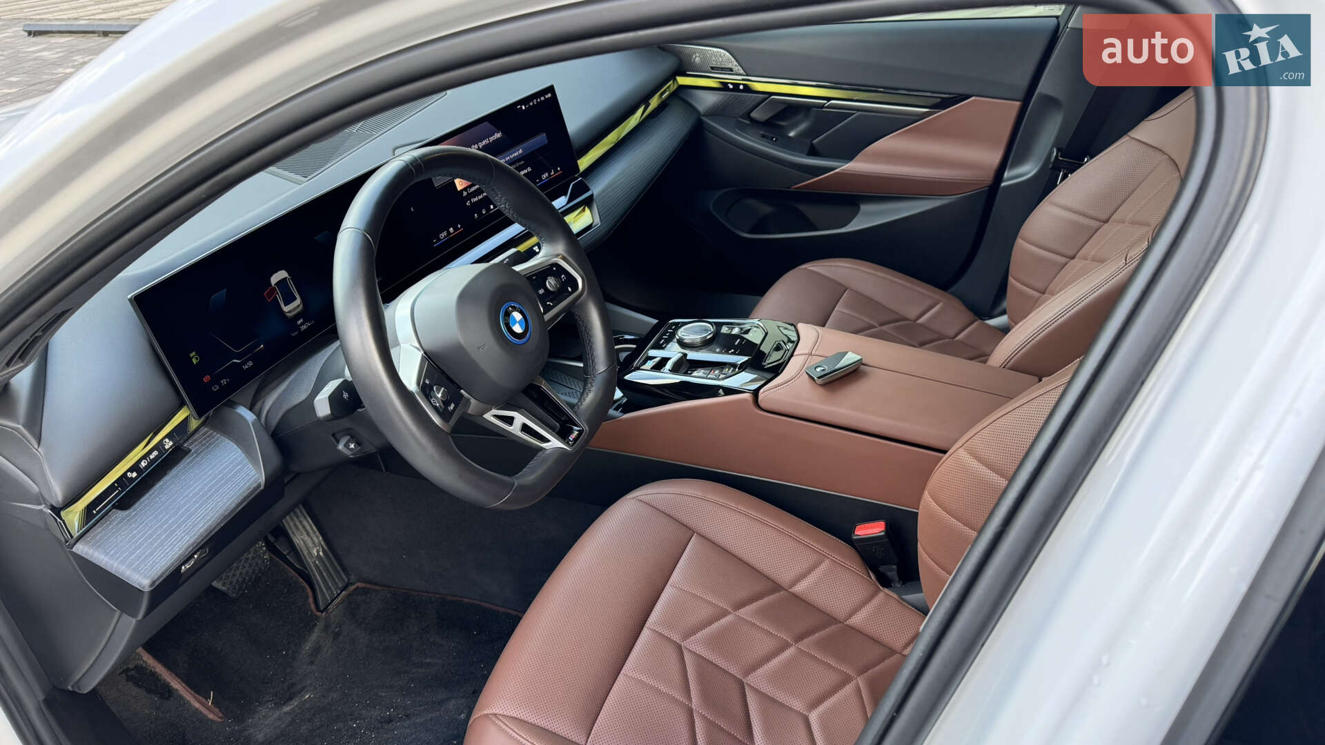 BMW i5 2024 VIN LBV51FM05RSC02284 фото оголошення 9 з 10