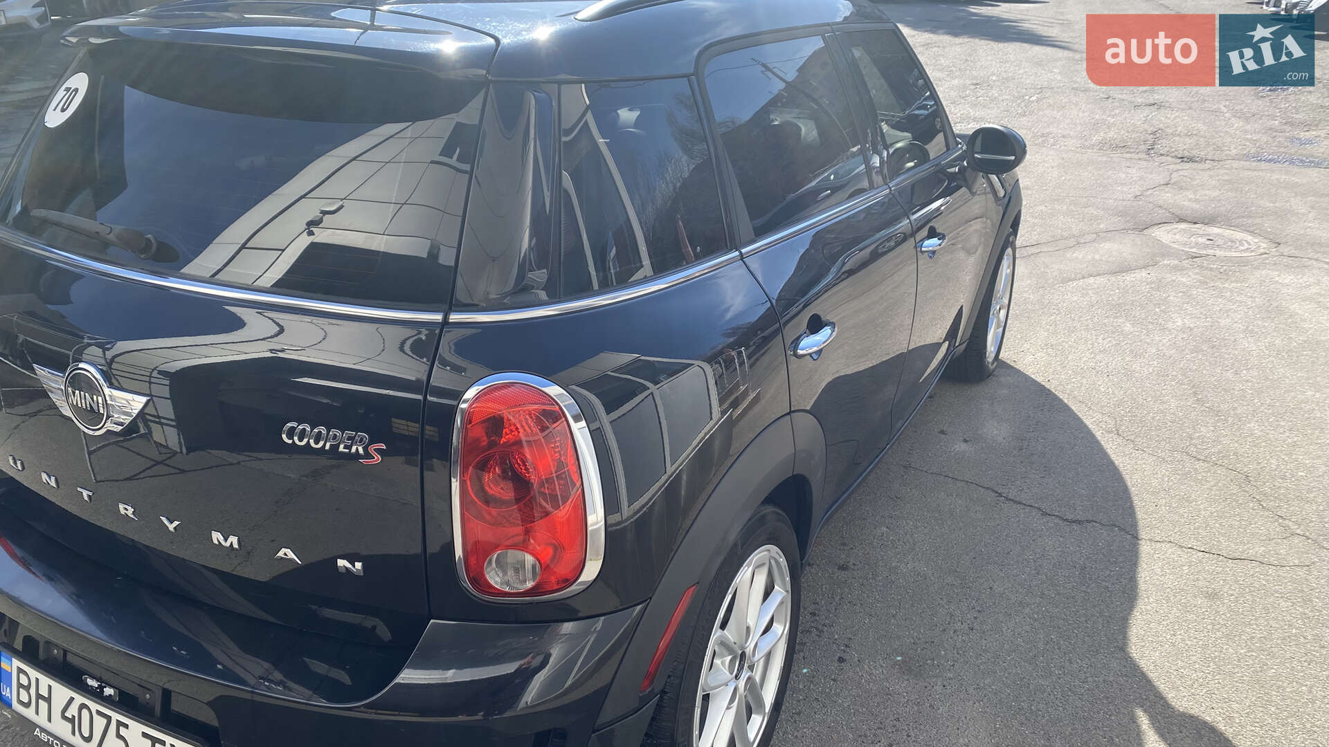 MINI Countryman 2016 VIN WMWZC3C58GWP53643 фото оголошення 2 з 8