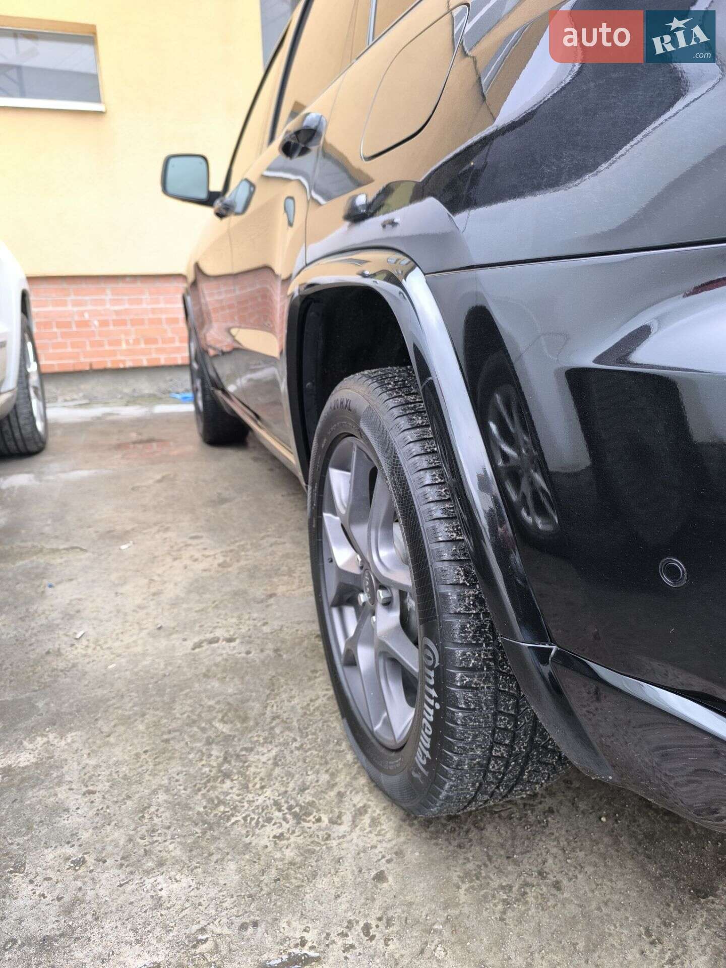 Jeep Grand Cherokee 2020 VIN 1C4RJFBG6MC500976 фото оголошення 19 з 46