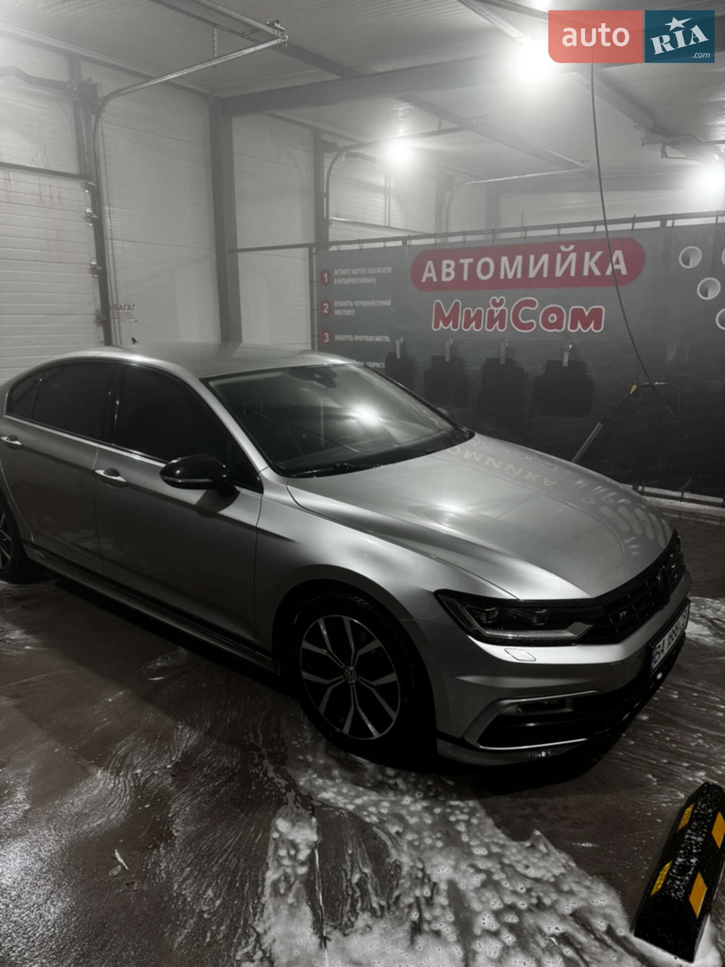 Volkswagen Passat 2017 VIN WVWZZZ3CZHE144209 фото оголошення 3 з 19