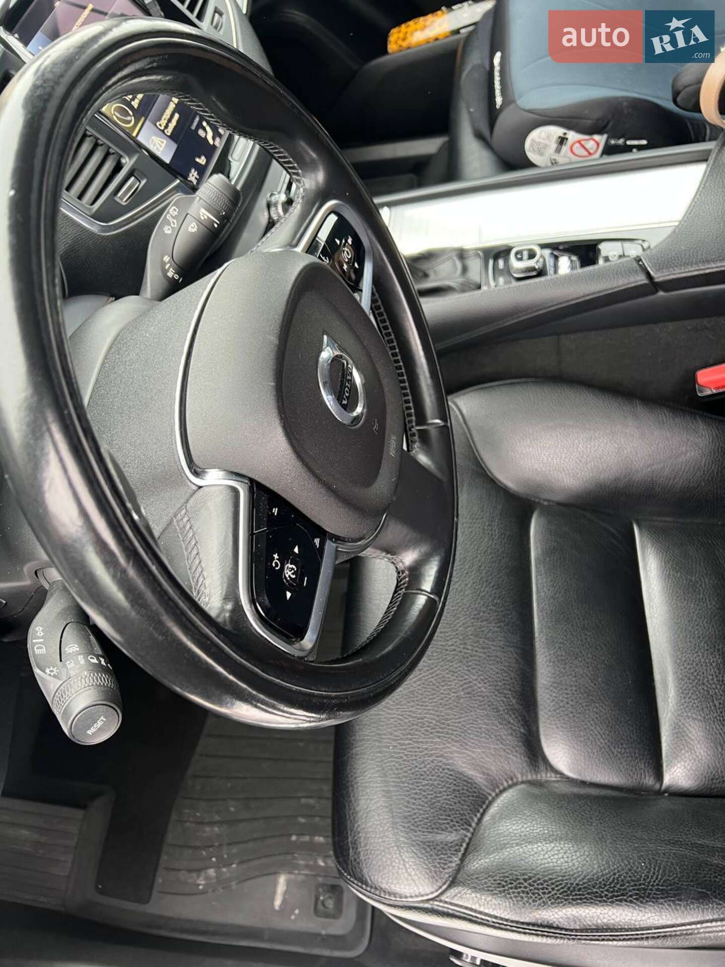 Volvo XC90 2015 VIN YV1LFA4BCG1036244 фото оголошення 48 з 51
