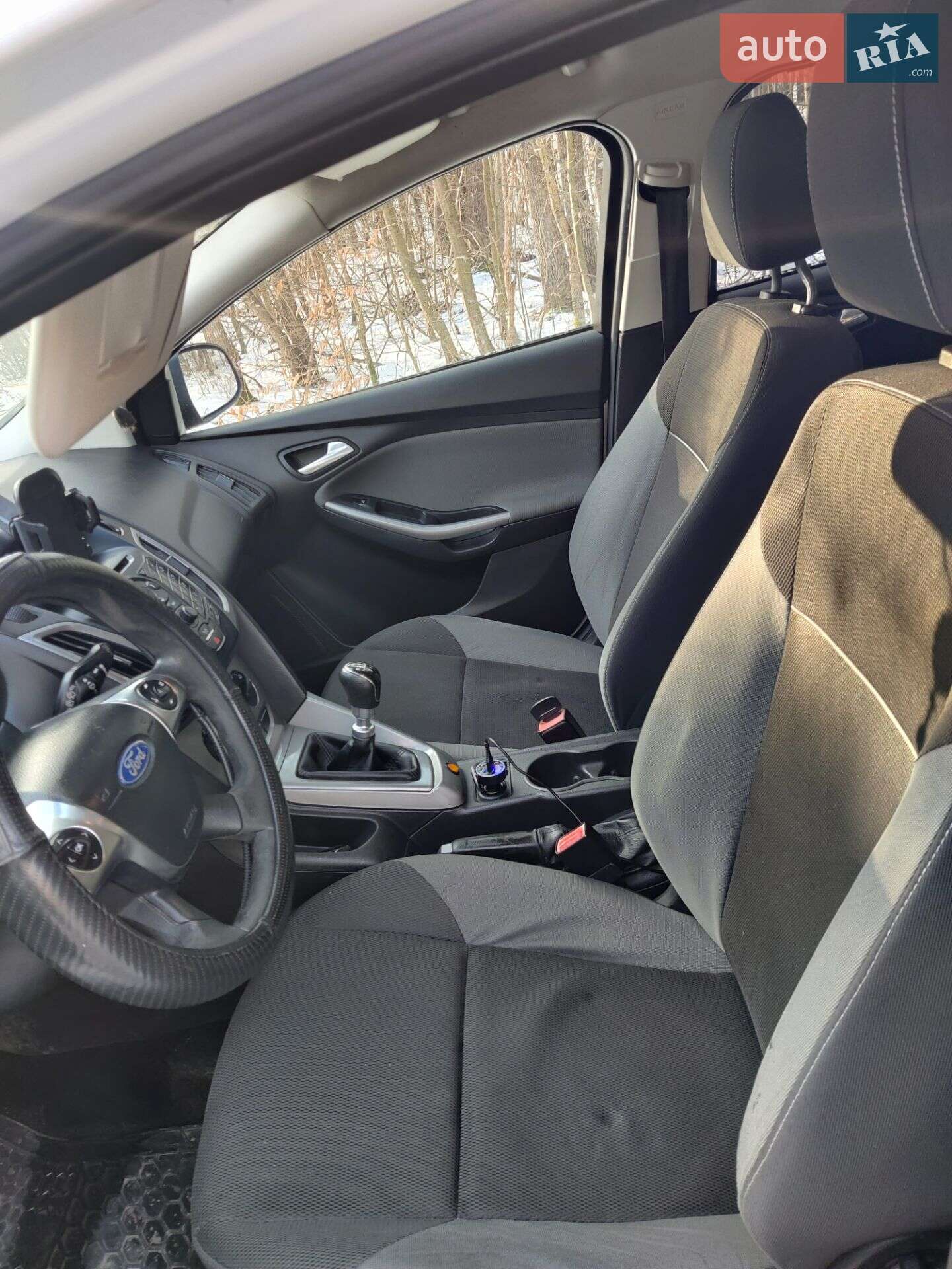 Ford Focus 2013 VIN WF0LXXGCBLDK83832 фото оголошення 7 з 12
