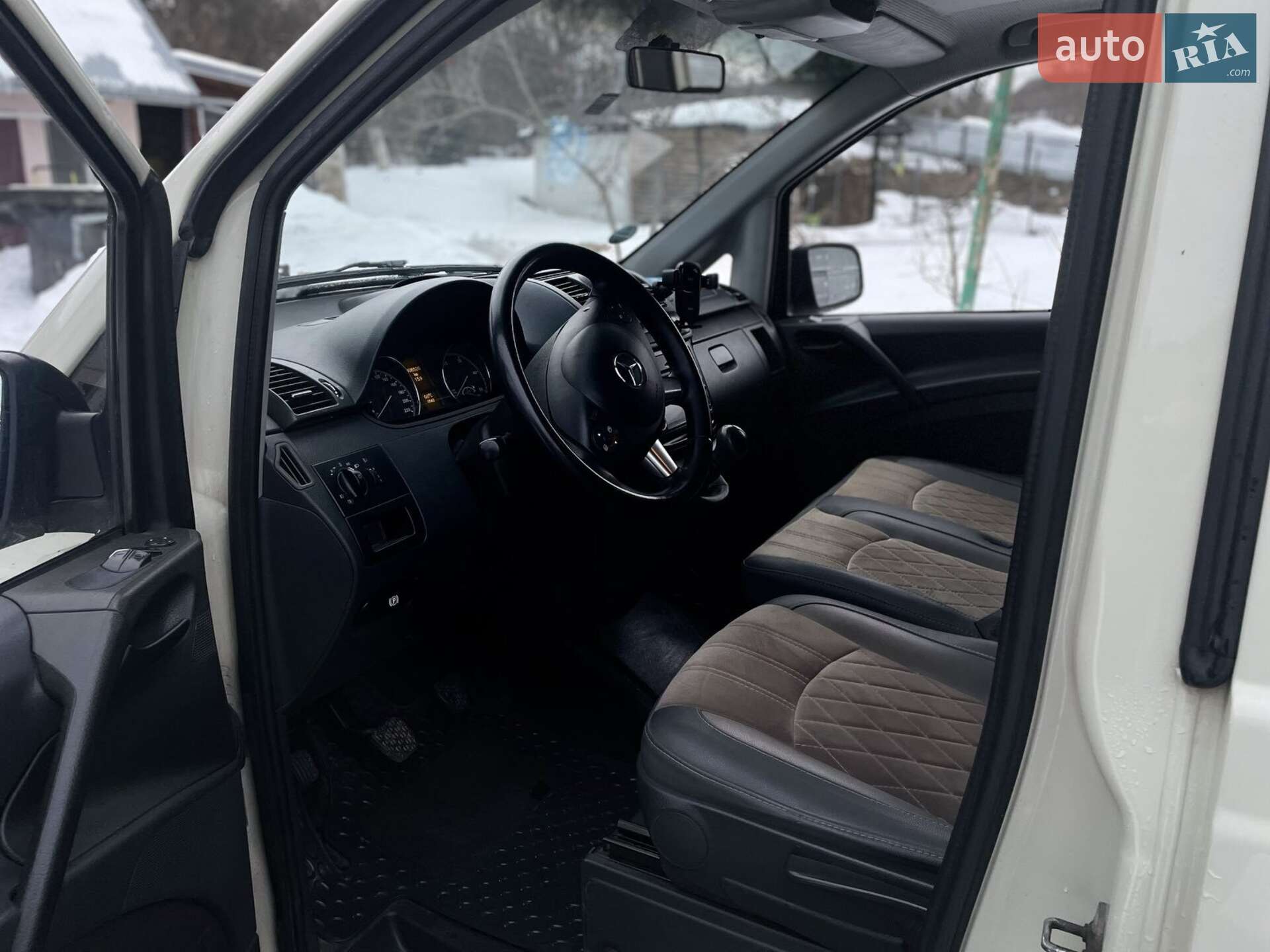Mercedes-Benz Vito 2011 VIN WDF63960313645620 фото оголошення 12 з 17