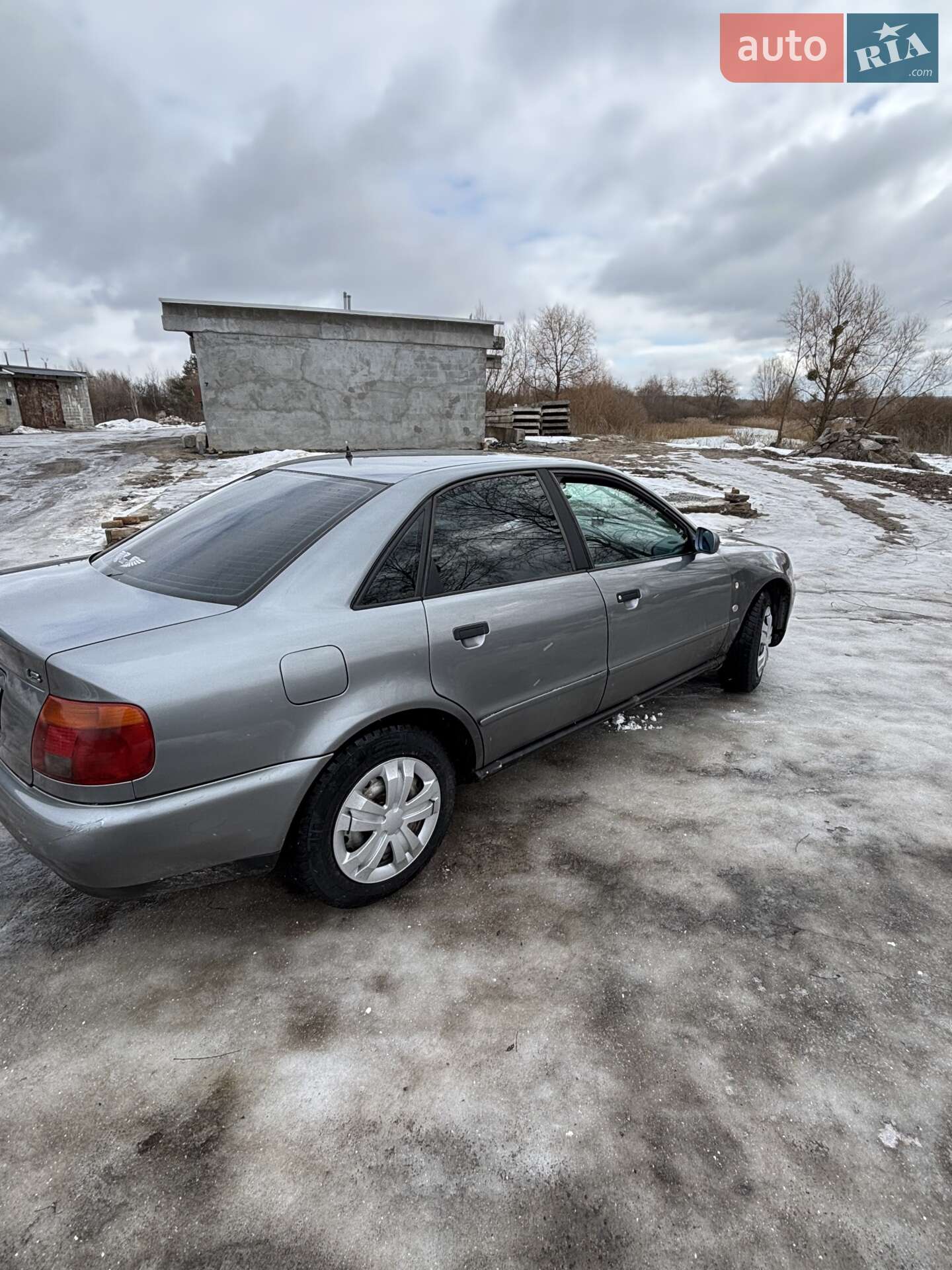 Audi A4 1995 VIN WAUZZZ8DZSA026617 фото оголошення 6 з 7