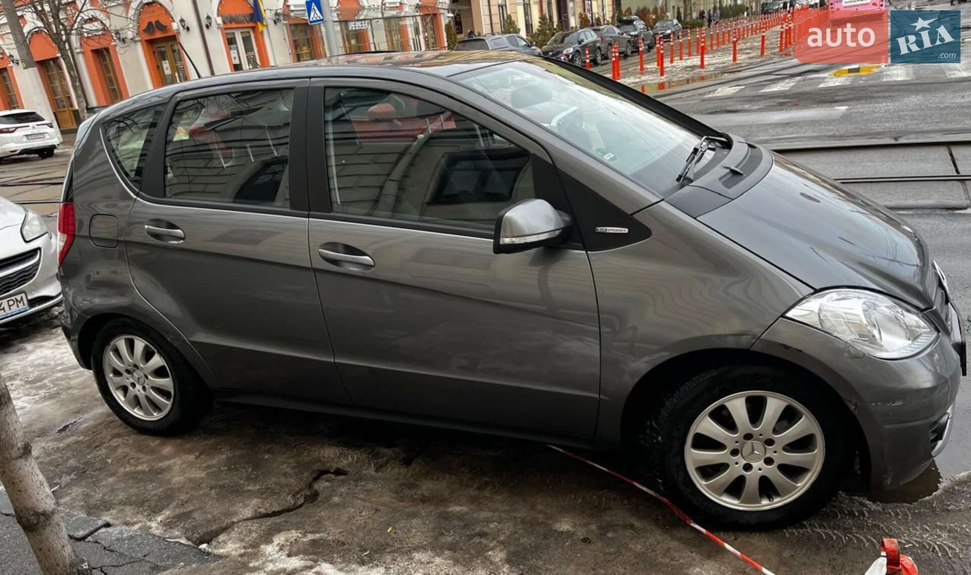 Mercedes-Benz A-Class 2009 VIN WDD1690311J808860 фото оголошення 2 з 11