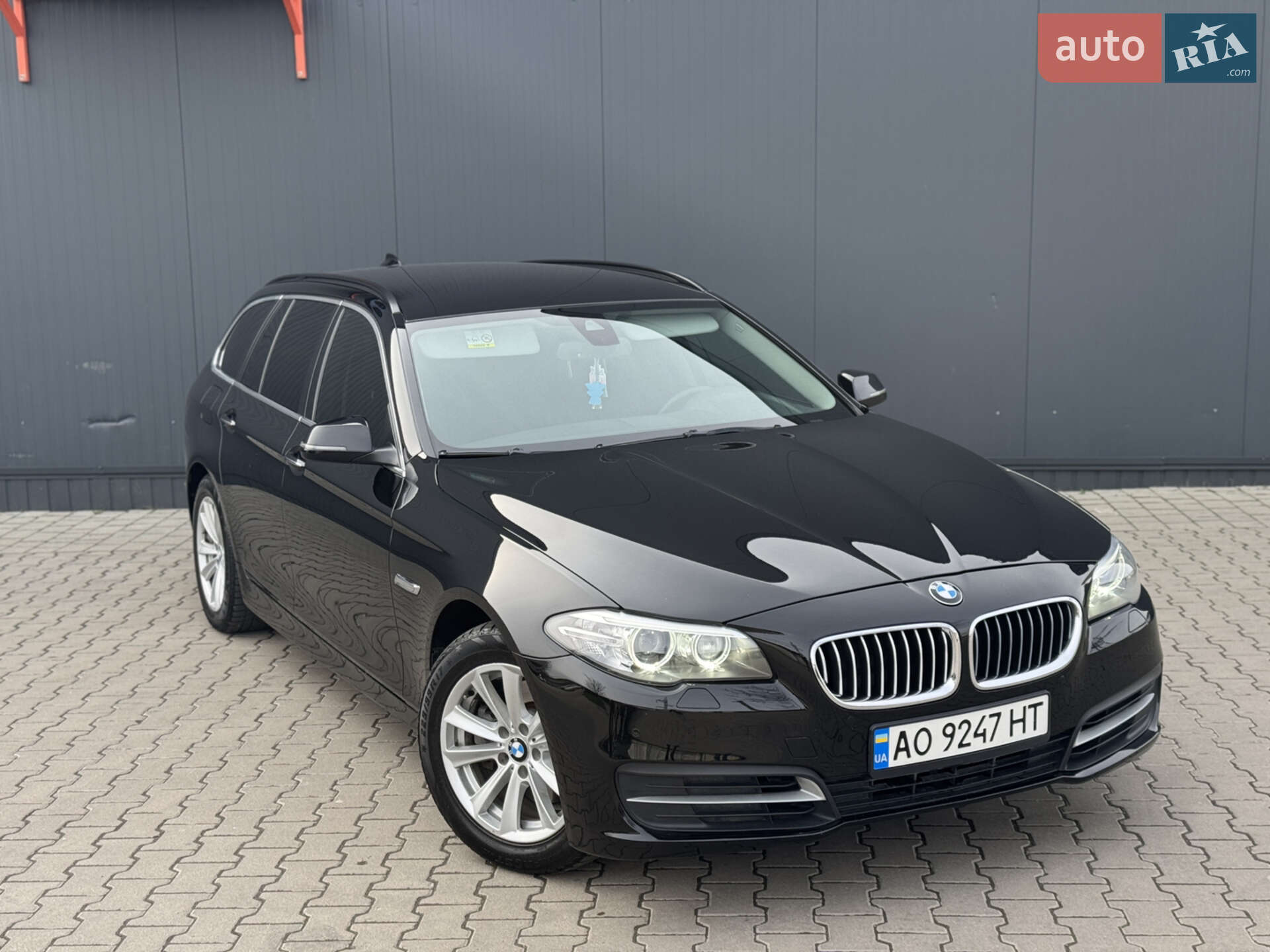 BMW 5 Series 2014 VIN WBA5J51090D076045 фото оголошення 2 з 23
