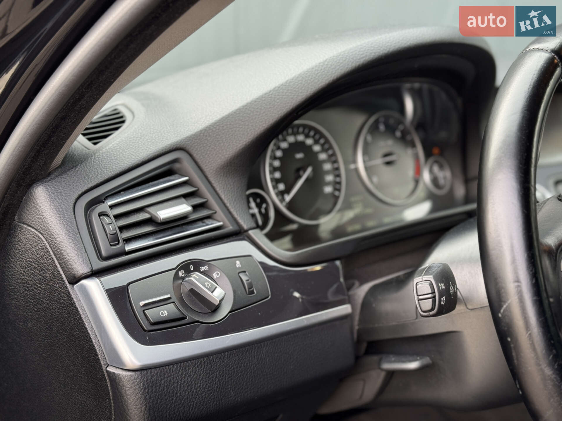 BMW 5 Series 2014 VIN WBA5J51090D076045 фото оголошення 15 з 23