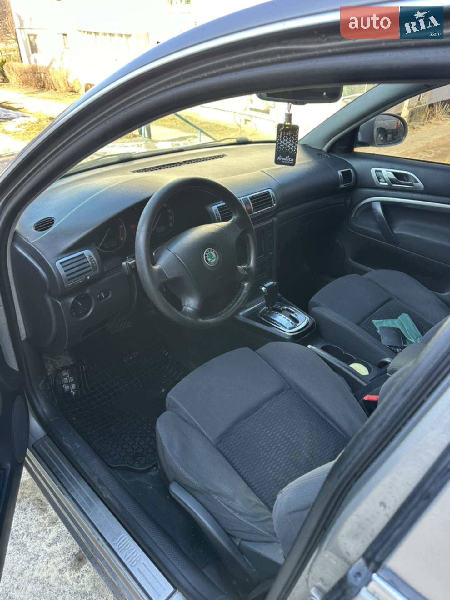 Skoda Superb 2006 VIN TMBCU23U57B300675 фото оголошення 12 з 14