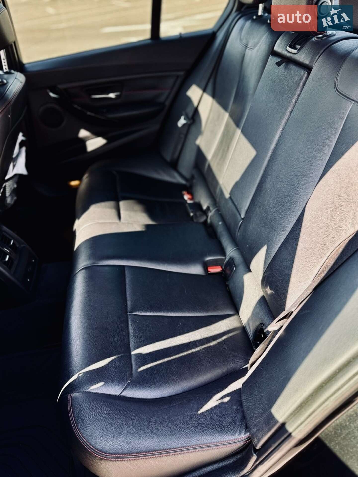 BMW 3 Series 2012 VIN WBA3A9G57DNP37038 фото оголошення 13 з 15