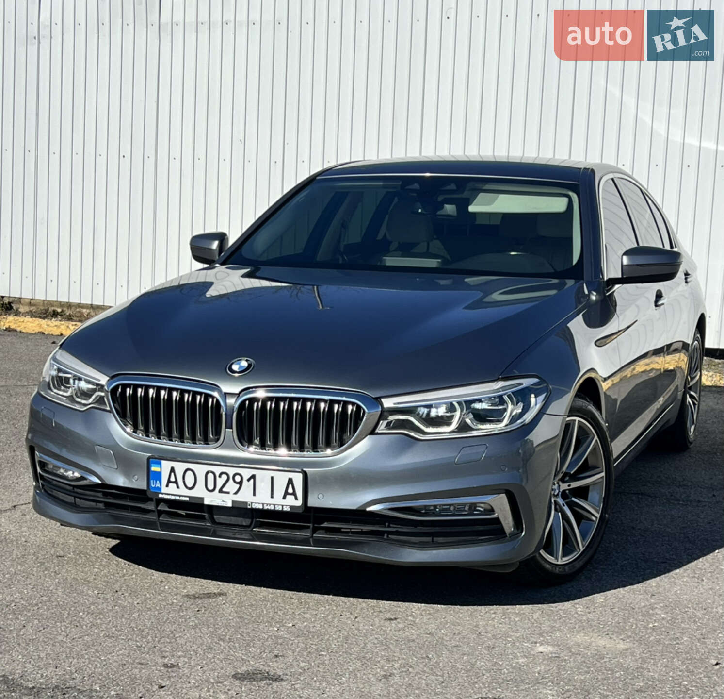 BMW 5 Series 2017 VIN WBAJC51020G850398 фото оголошення 2 з 30