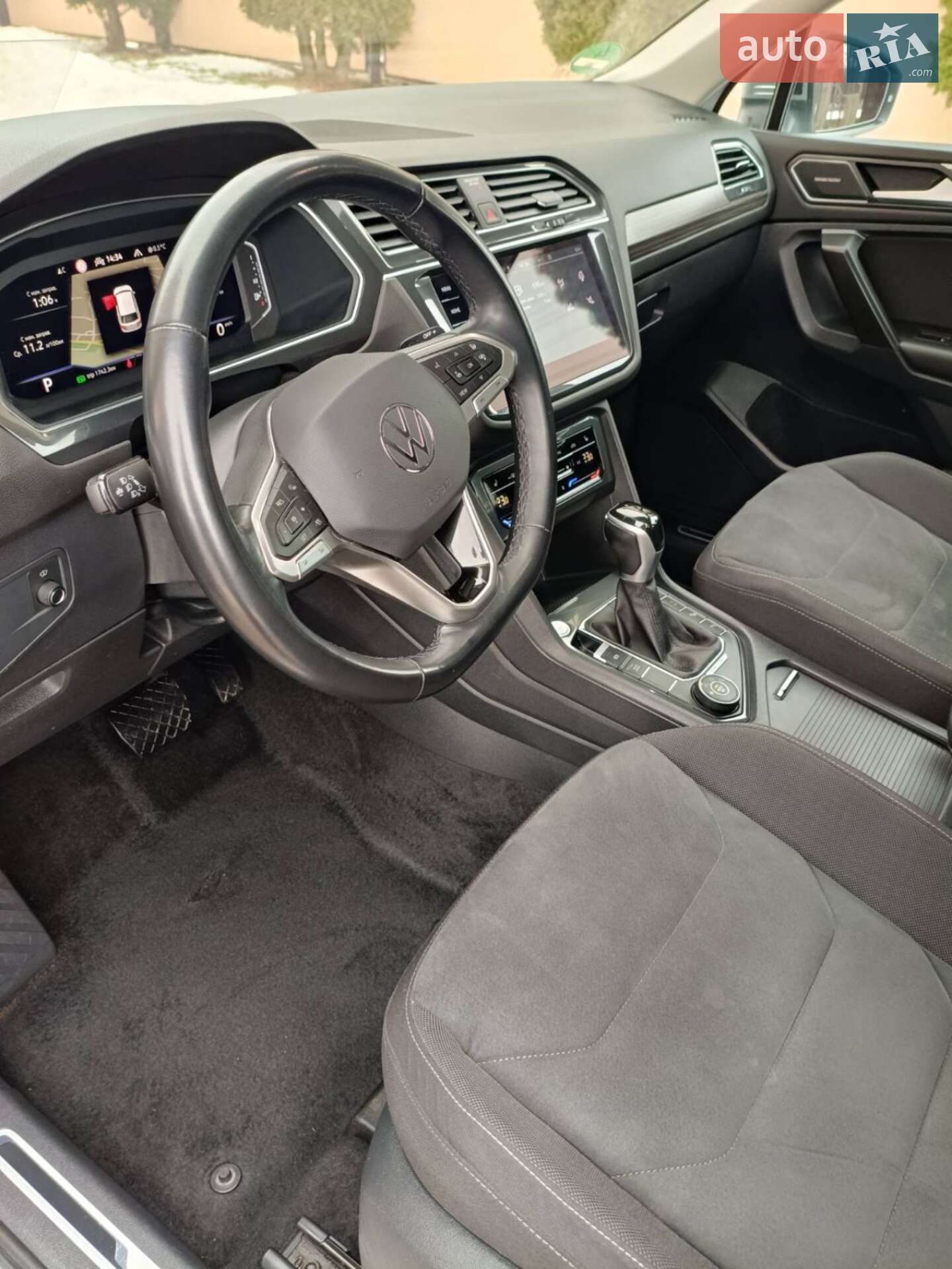 Volkswagen Tiguan 2022 VIN WVGZZZ5NZNM136690 фото оголошення 11 з 47