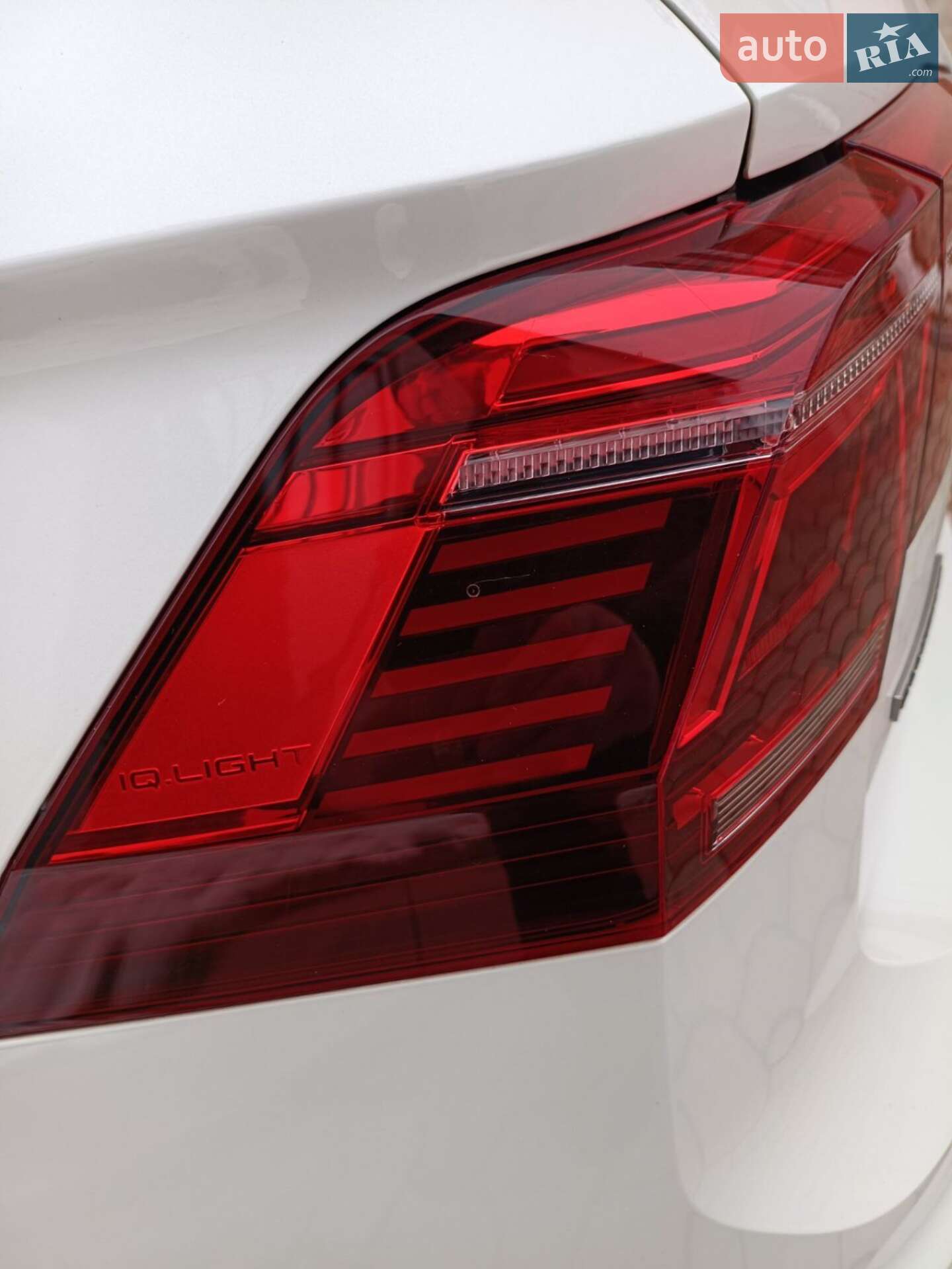 Volkswagen Tiguan 2022 VIN WVGZZZ5NZNM136690 фото оголошення 15 з 47