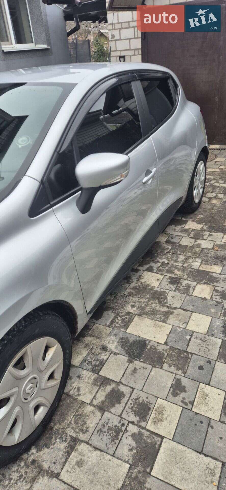 Renault Clio 2013 VIN VF15RJL0H49600953 фото оголошення 4 з 34
