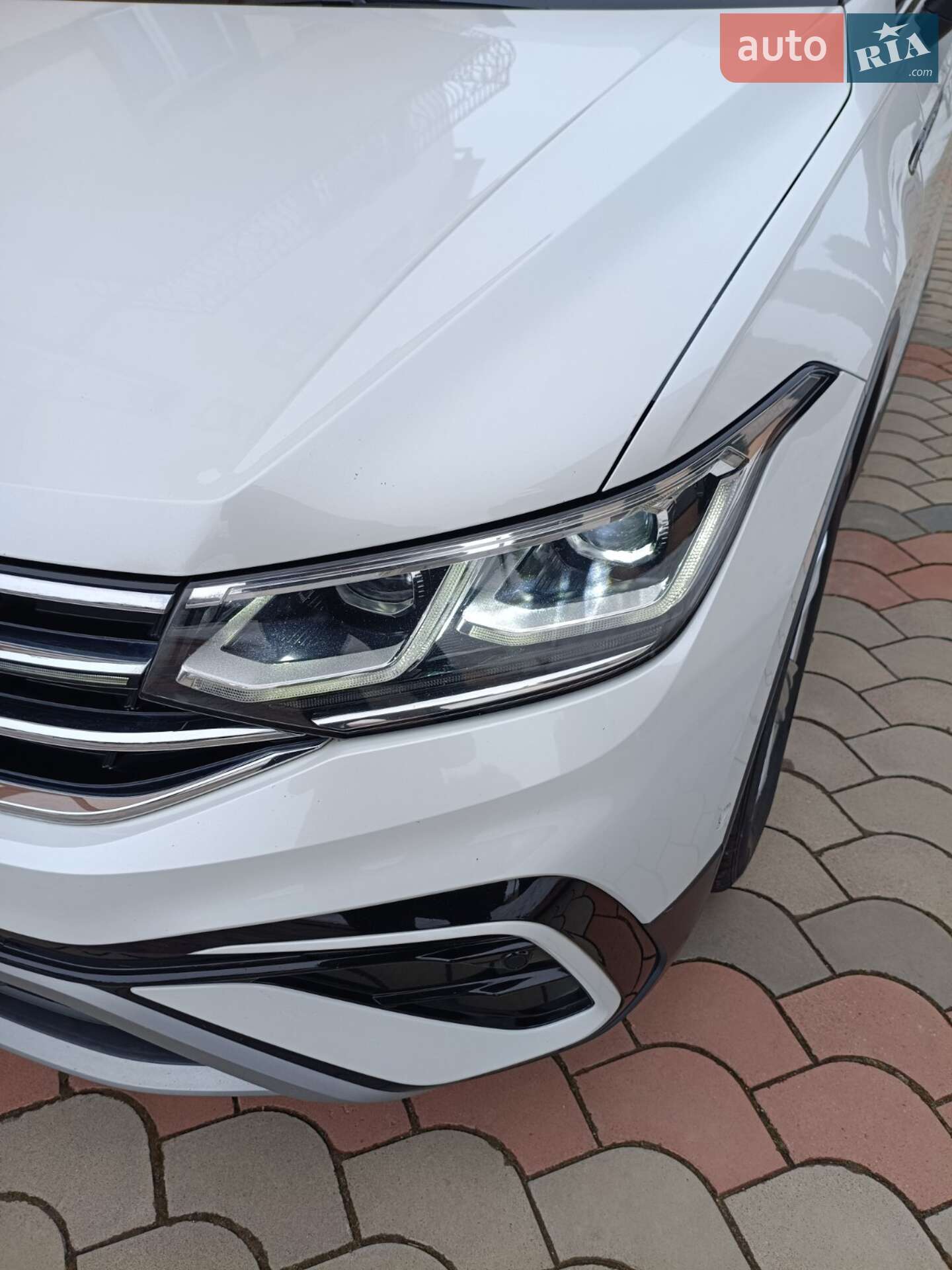 Volkswagen Tiguan 2022 VIN WVGZZZ5NZNM136690 фото оголошення 32 з 47