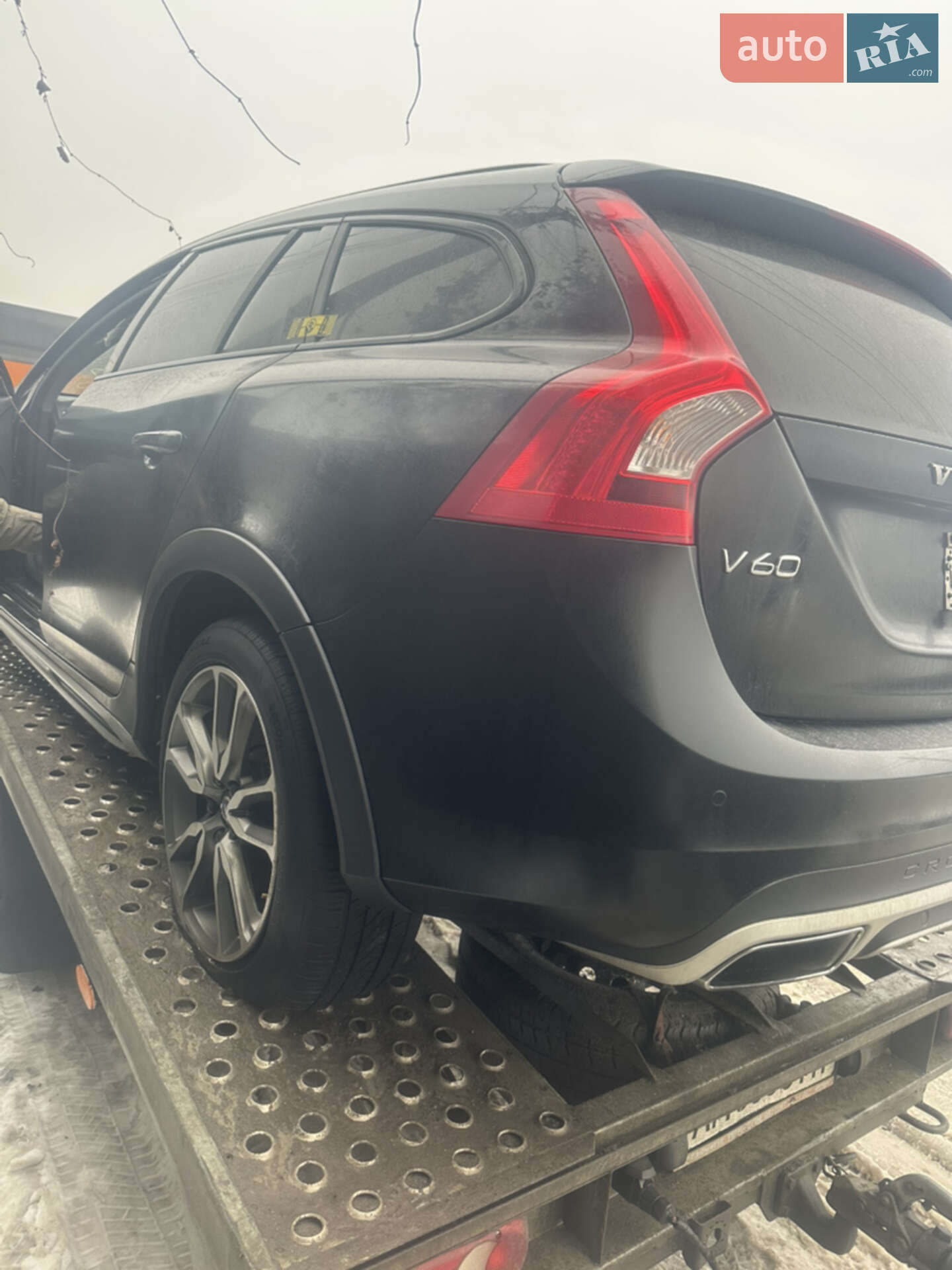Volvo V60 Cross Country 2017 VIN YV440MWK0H1025842 фото оголошення 8 з 9