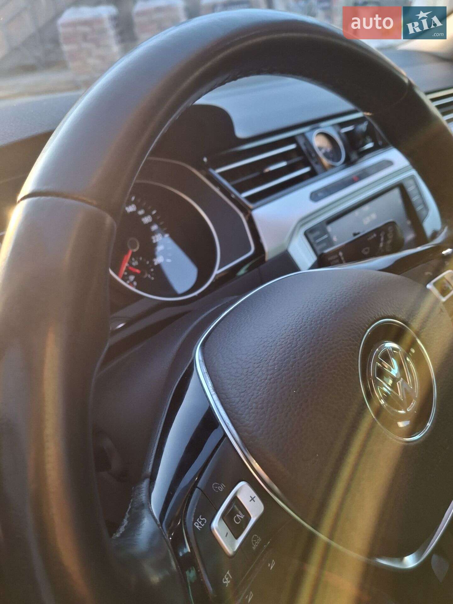 Volkswagen Passat 2015 VIN WVWZZZ3CZGE086145 фото оголошення 6 з 26