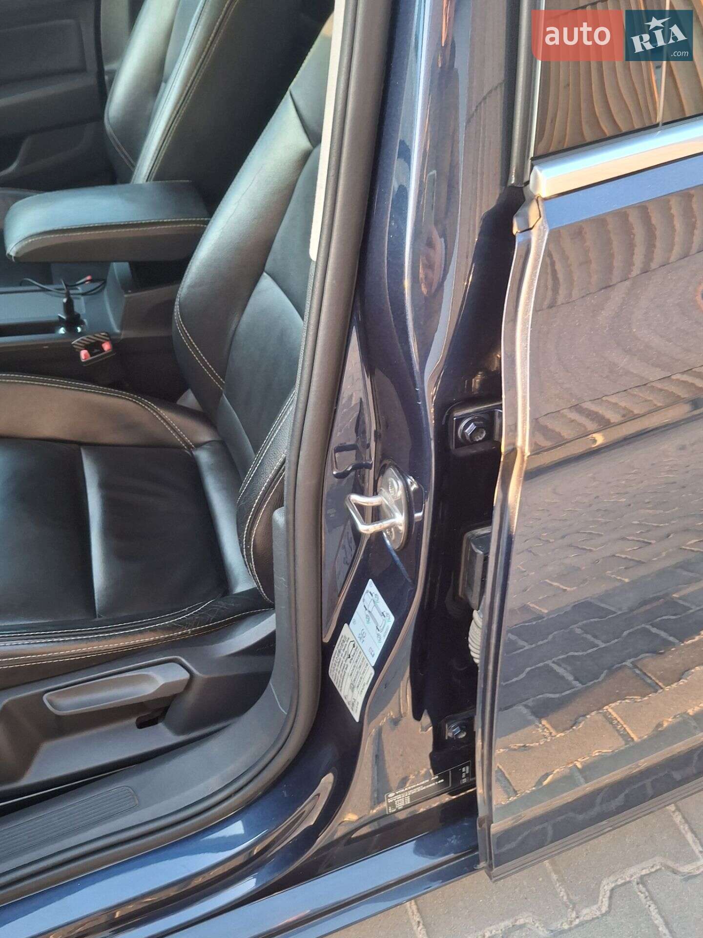 Volkswagen Passat 2015 VIN WVWZZZ3CZGE086145 фото оголошення 5 з 26